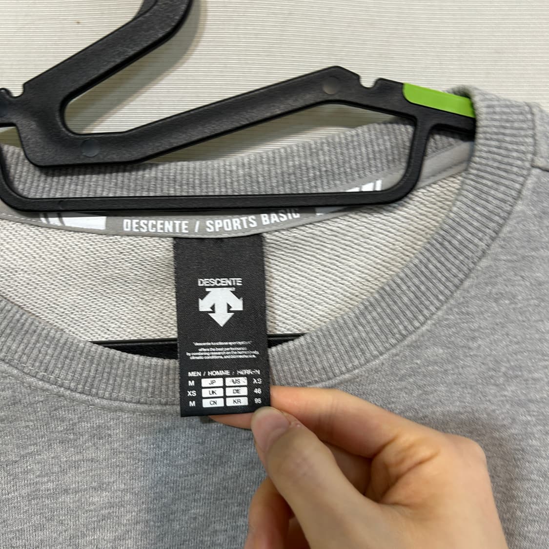 데상트 남성 맨투맨 95 상품이미지2