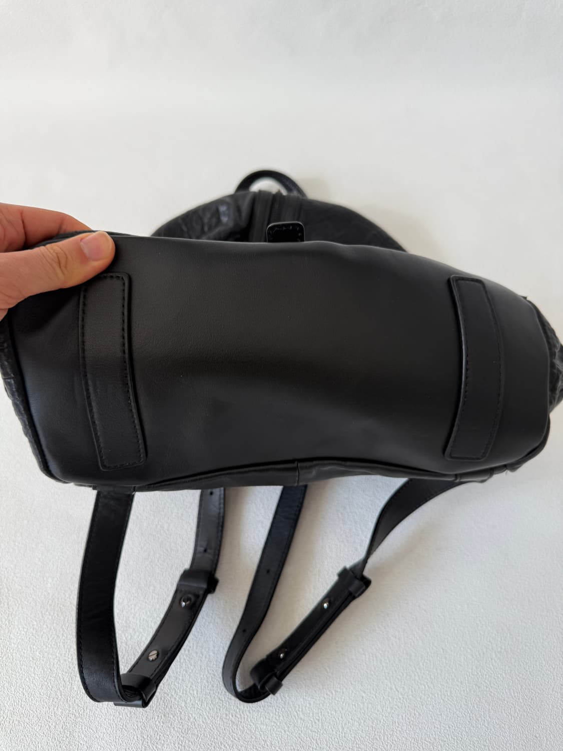 구호(KUHO) 레더 백팩 상품이미지7