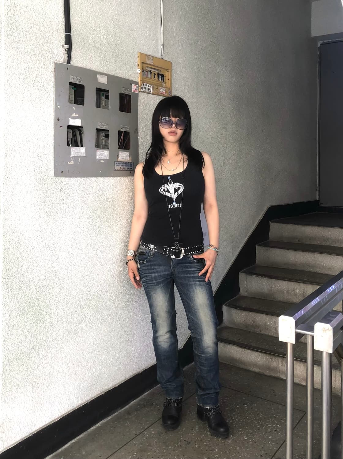 studded distressed washed denim pants 상품이미지3