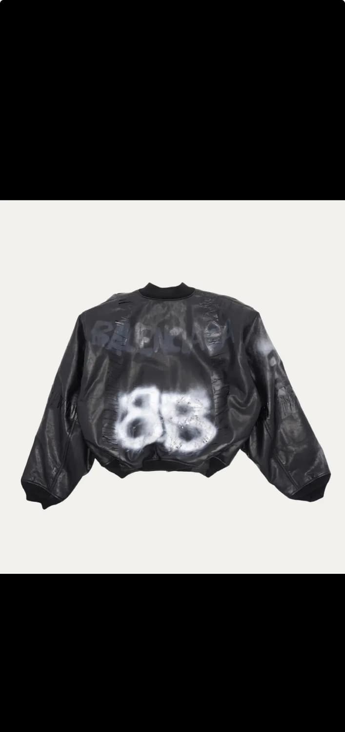 발렌시아가 레더 봄버 상품이미지1