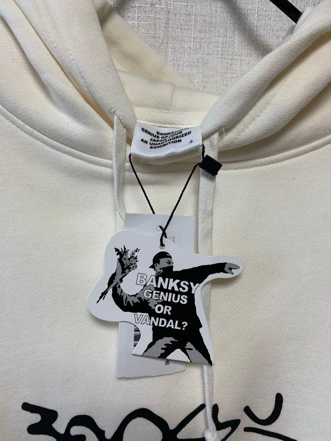 뱅크시 일본 전시 후드 새상품 상품이미지4