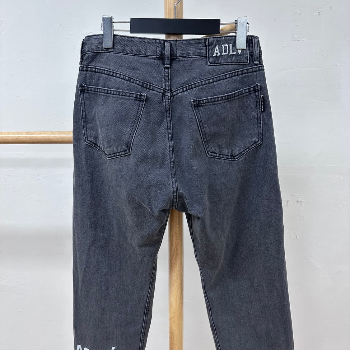 ADLV 아크메드라비 자수 그레이진 흑청 데님팬츠 1(28)사이즈 J28 상품이미지2