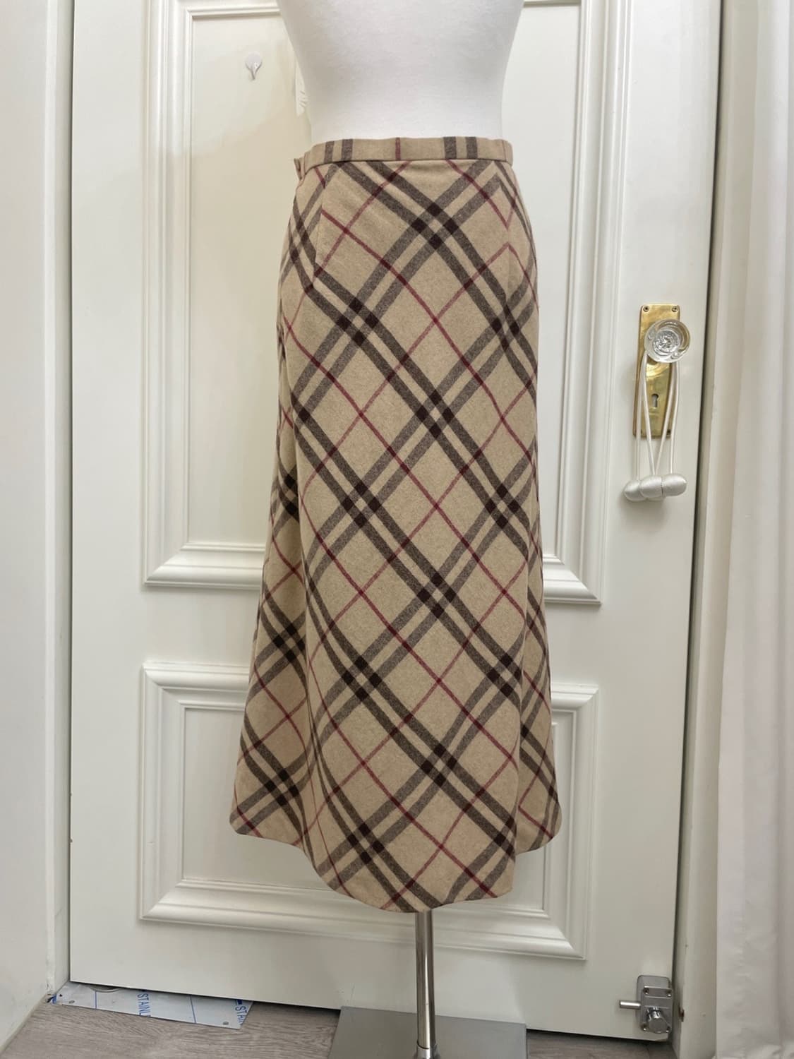beige brown check wool warm long skirt 상품이미지4