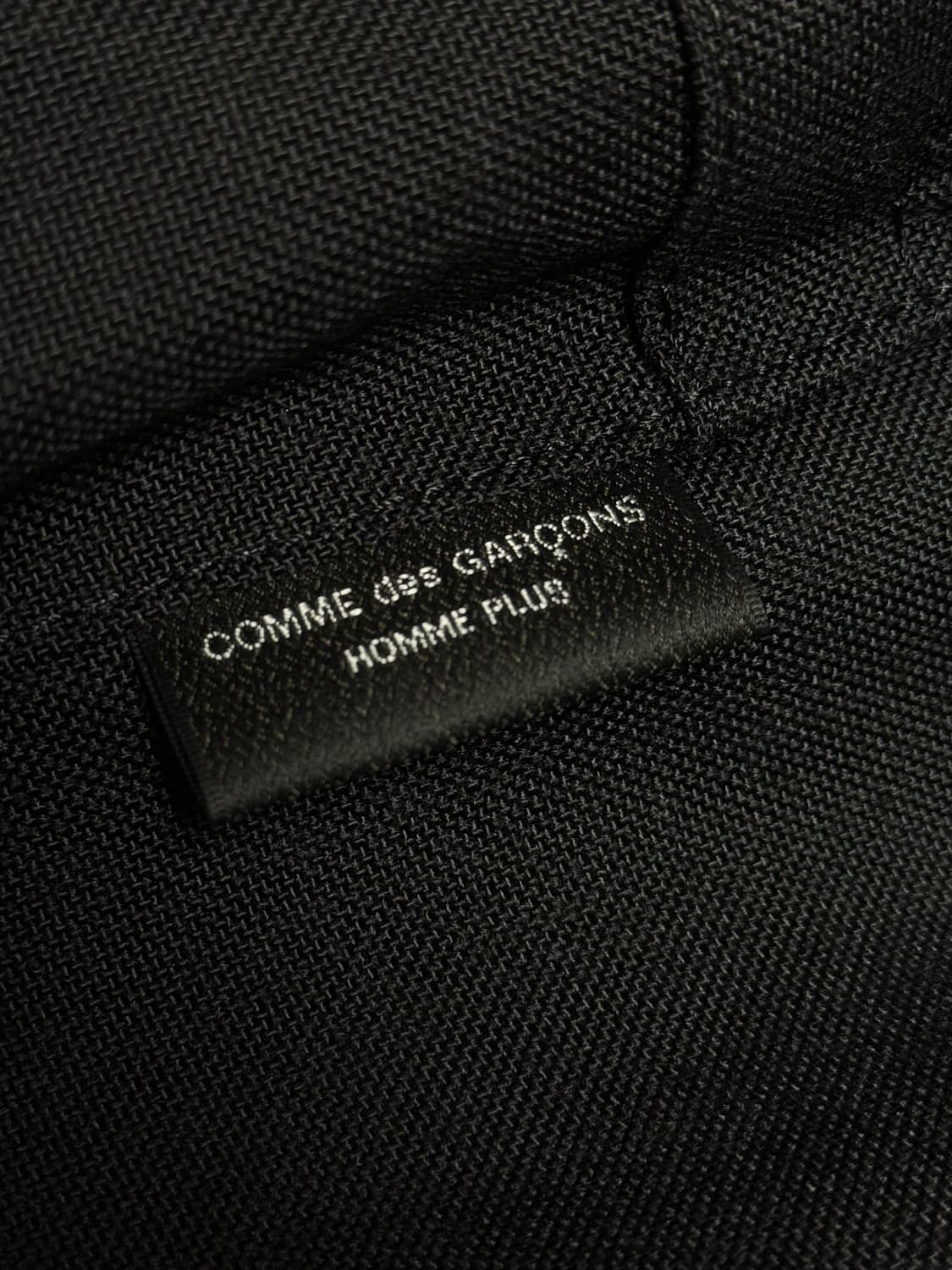 [L]꼼데가르송 옴므 플러스 나일론 백팩 블랙 라지 상품이미지3