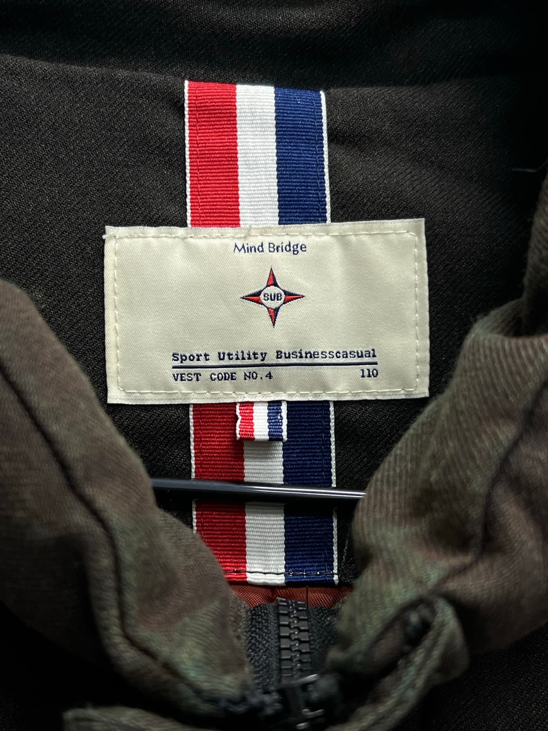 마인드브리지 울 조끼패딩 베스트 카키 상품이미지4