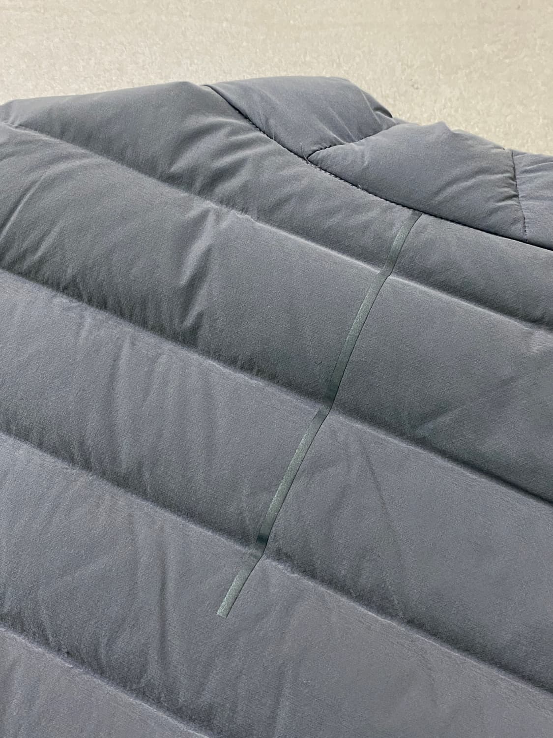 룰루레몬 경량패딩조끼 상품이미지8