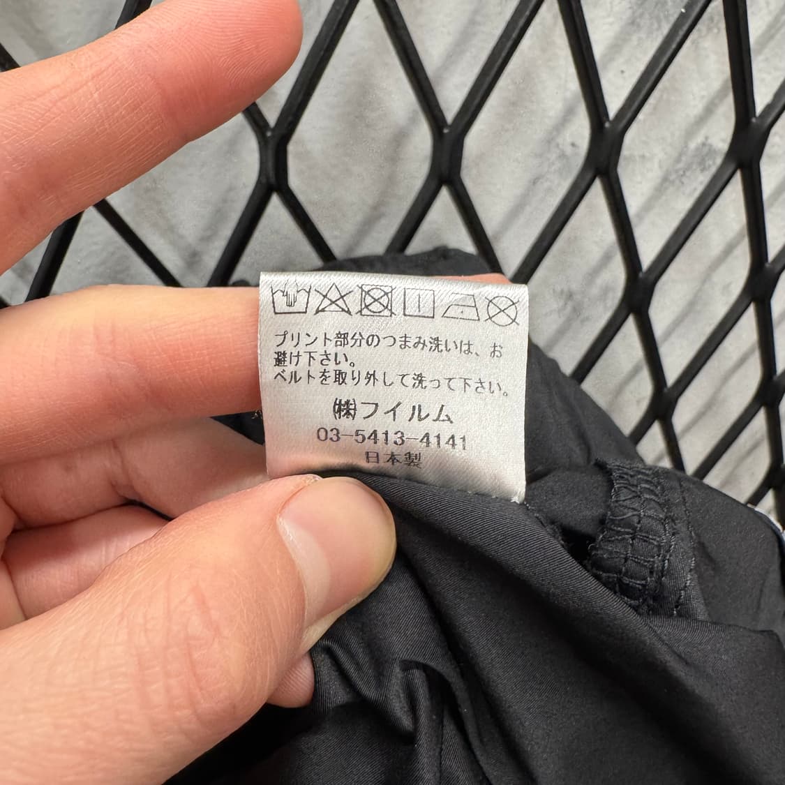 에센셜 더블 스탠다드 클로징 나일론 카고 팬츠 블랫 상품이미지10