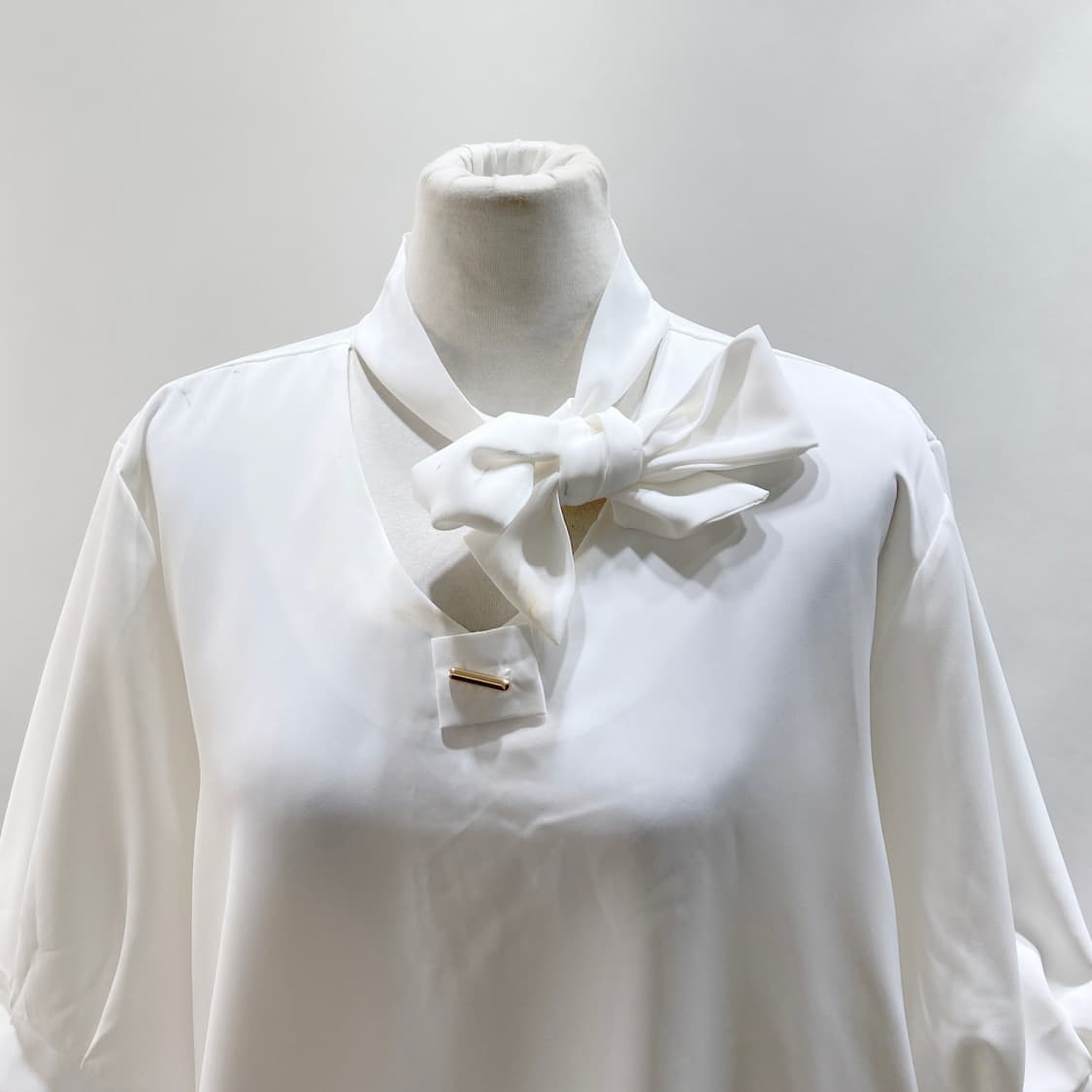 헤이쥬 택새상품 여 반팔블라우스 XL  상품이미지2