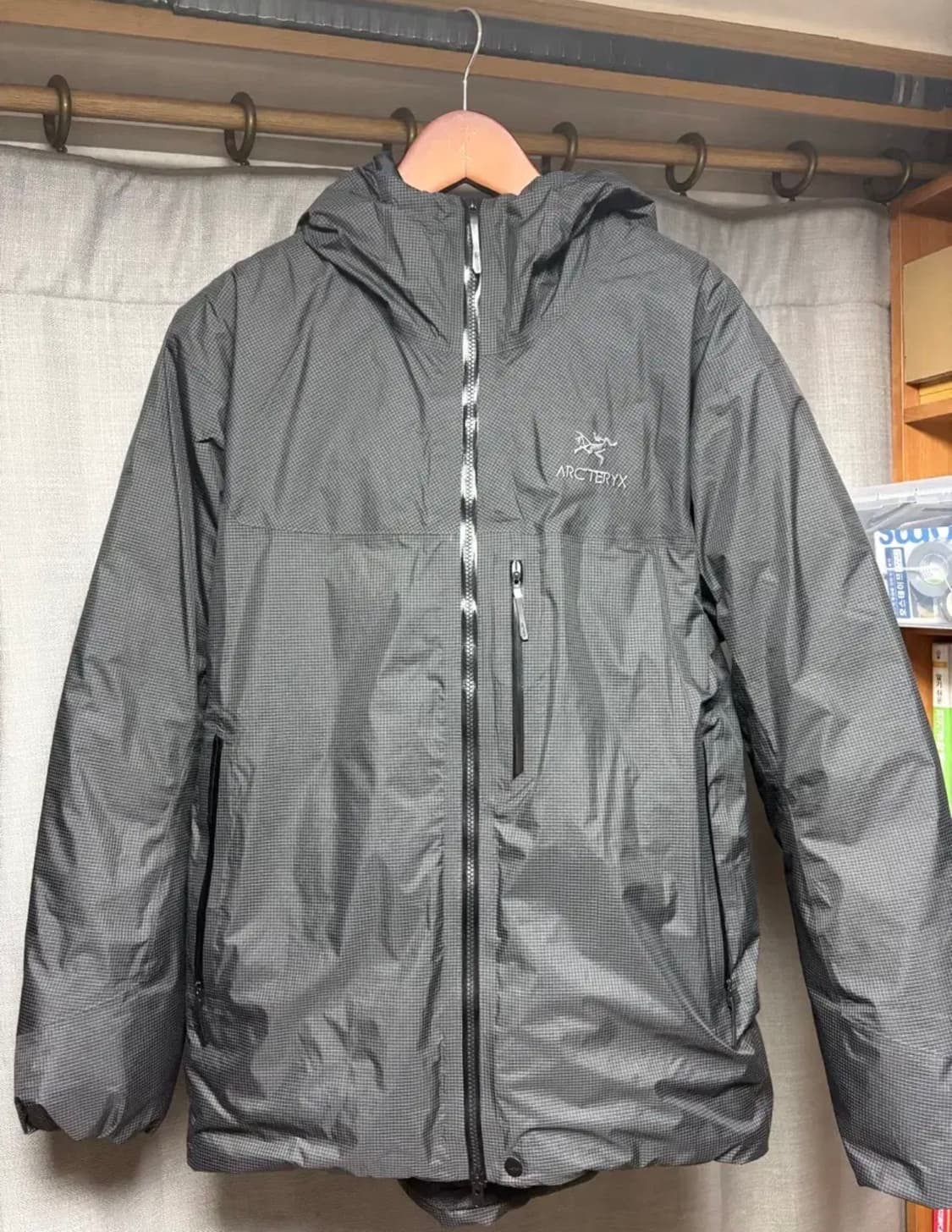 아크테릭스 알파 라이트웨이트 파카 상품이미지2