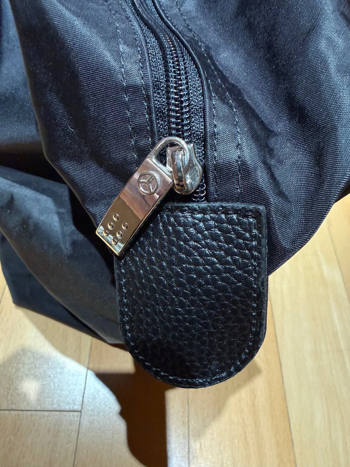 벤츠 BENZ 보스턴 보스턴 운동 골프 여행 백 더플백  새상품급 모서리 상품이미지4