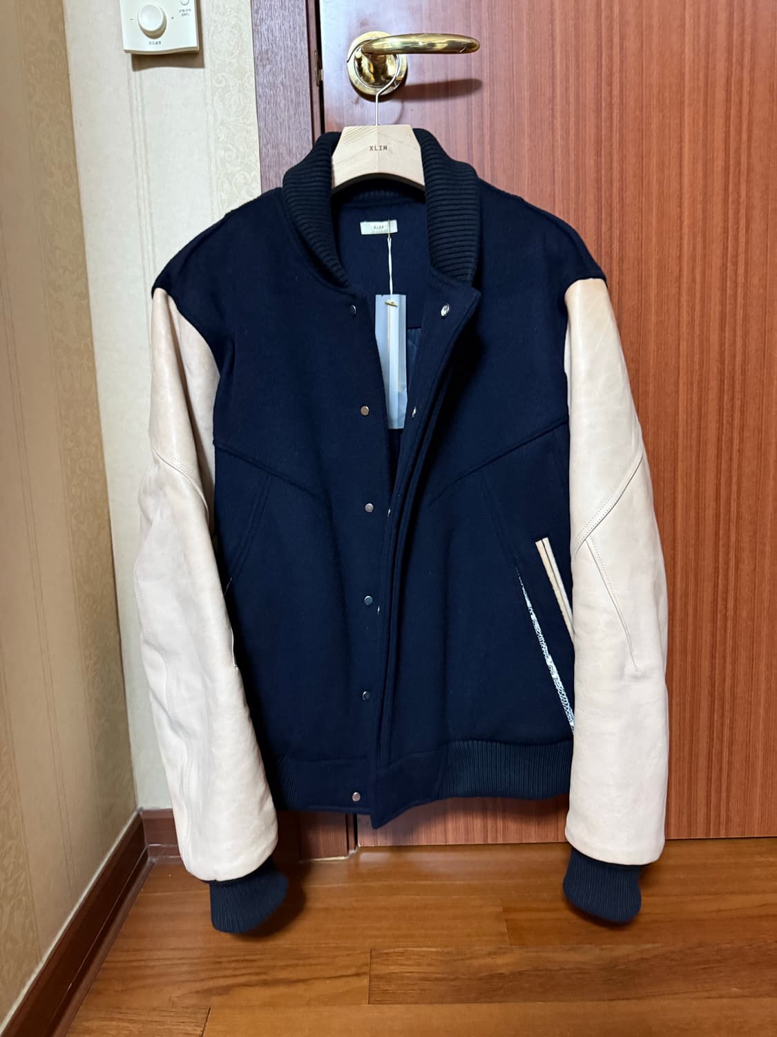 [L]xlim ep6 바시티 네이비 상품이미지1