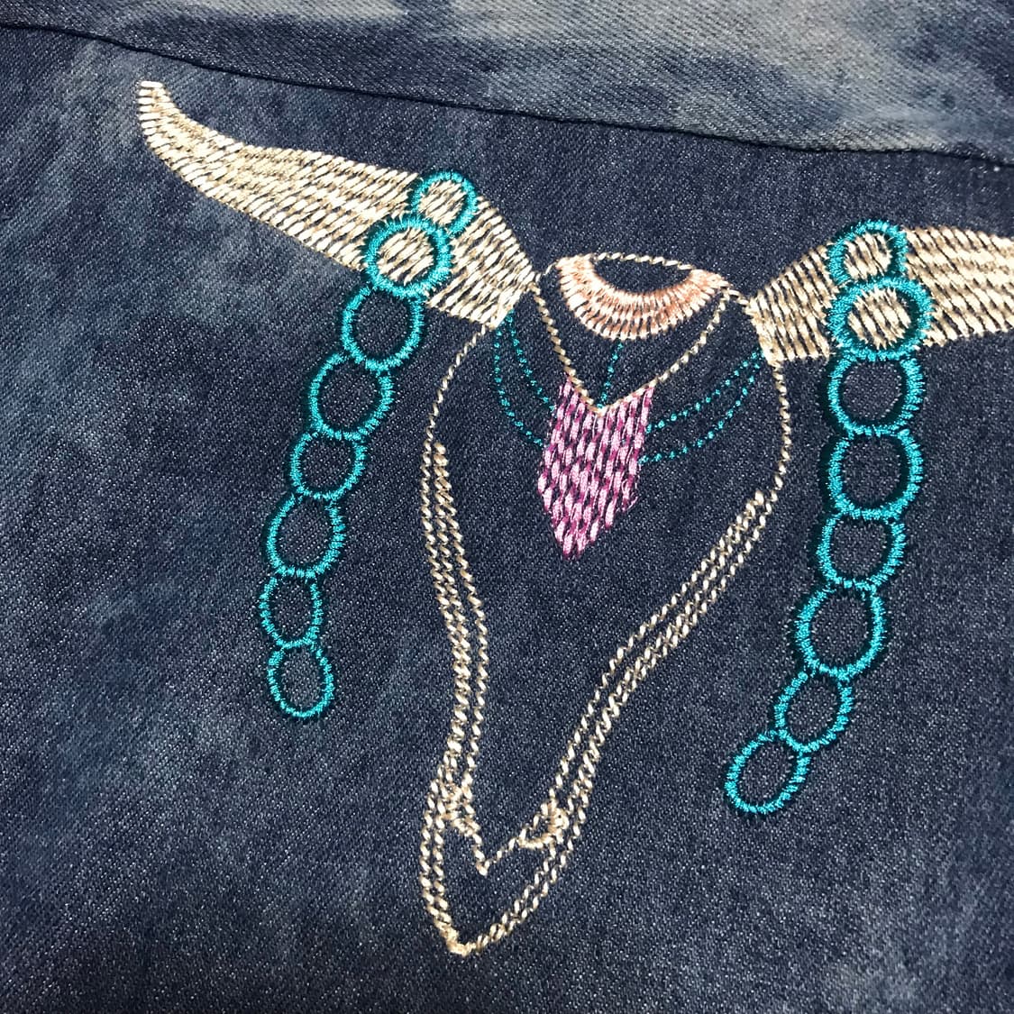 재팬 90s 나바호 자수 워싱 커스텀 메이드 데님 셔츠 상품이미지4