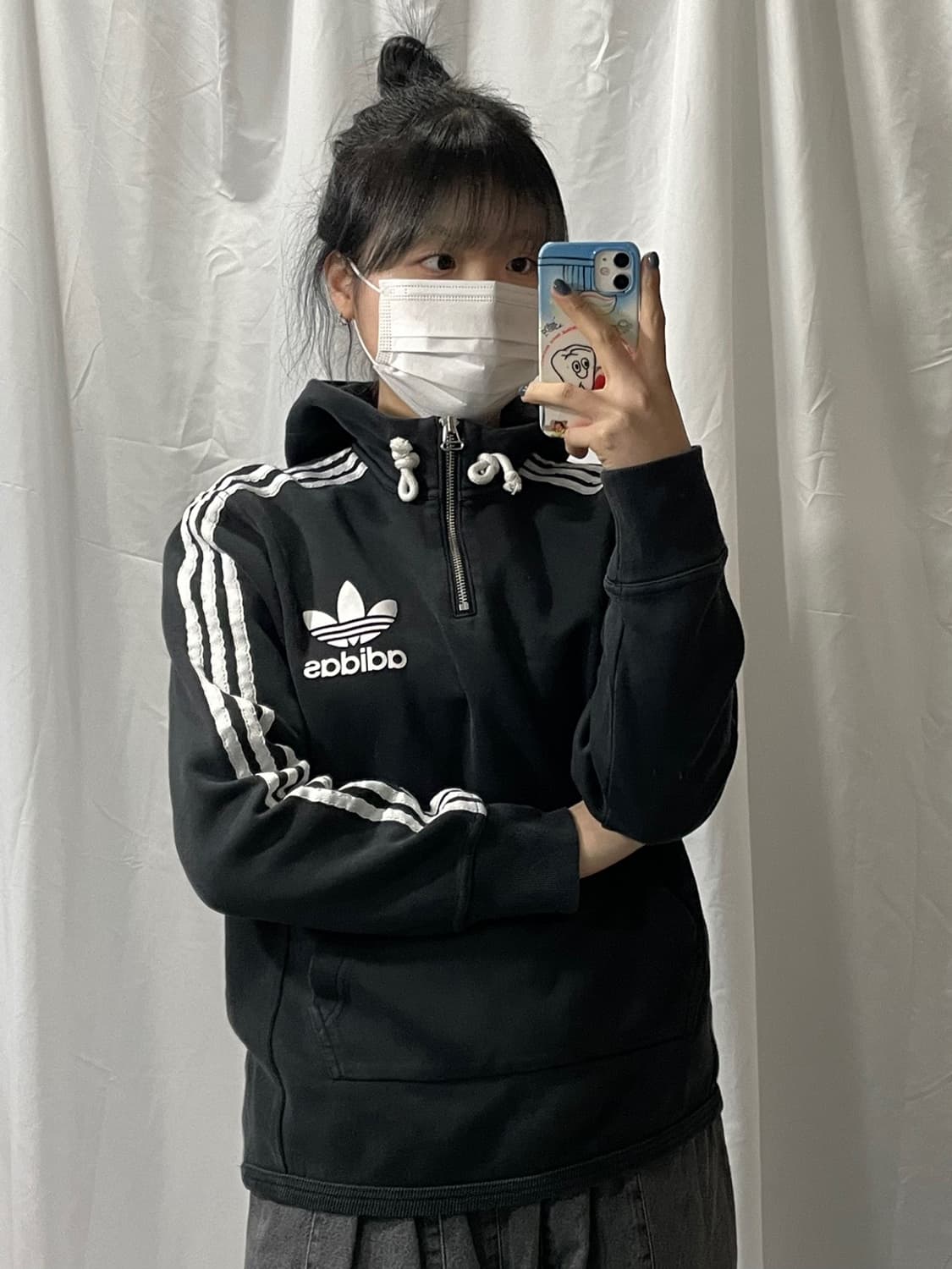 아디다스 불꽃로고 삼선 검흰 아노락 맨투맨 85  상품이미지2
