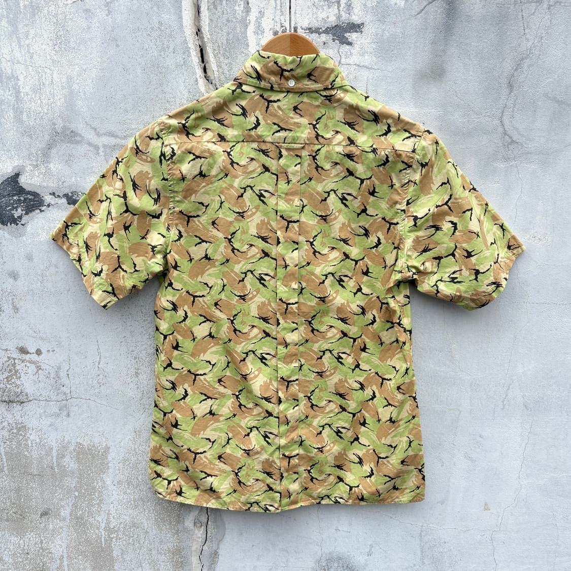 Bape 베이프 카모 반팔 셔츠 상품이미지2