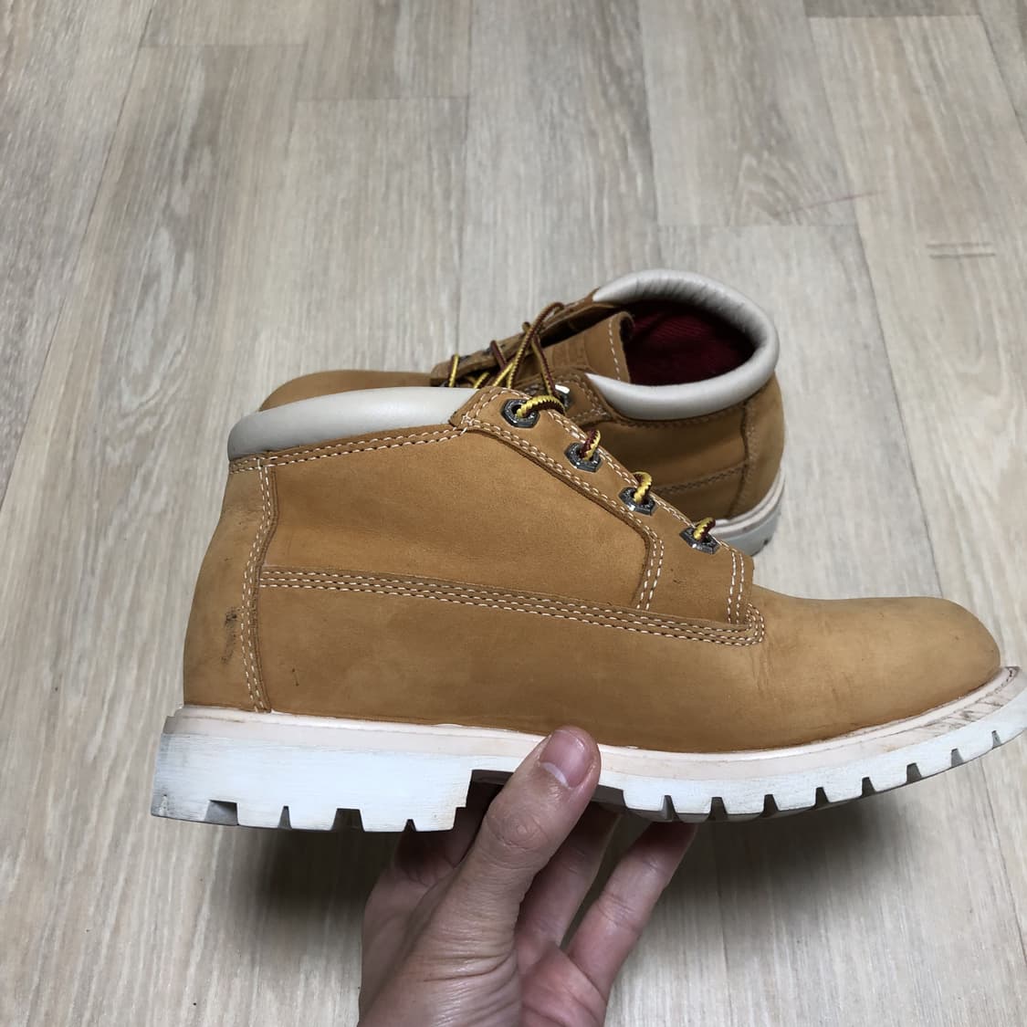 (235) 팀버랜드 Timberland 4홀 넬리 처카 부츠 위트 브라운 상품이미지2