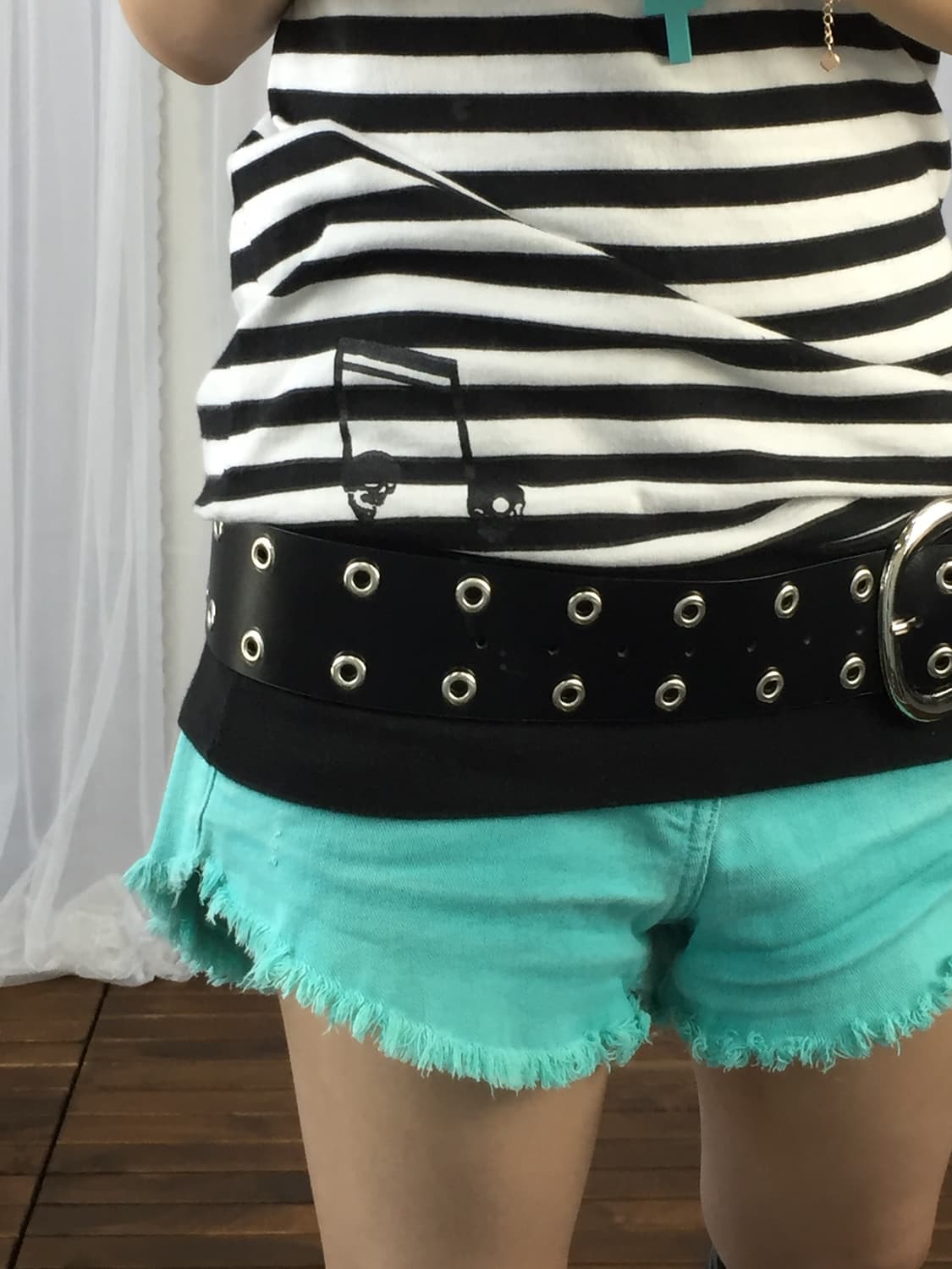 Jpn Y2k Striped Skull Graphic Tunic Top 상품이미지4