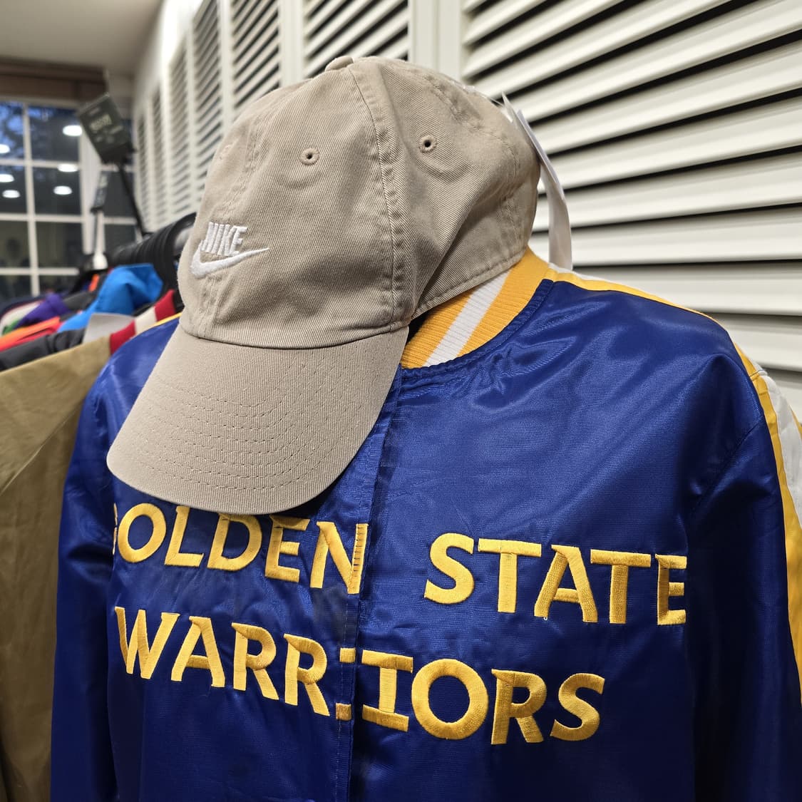 나이키 헤리티지86 퓨추라 로고 볼캡 모자 카키/화이트 상품이미지2