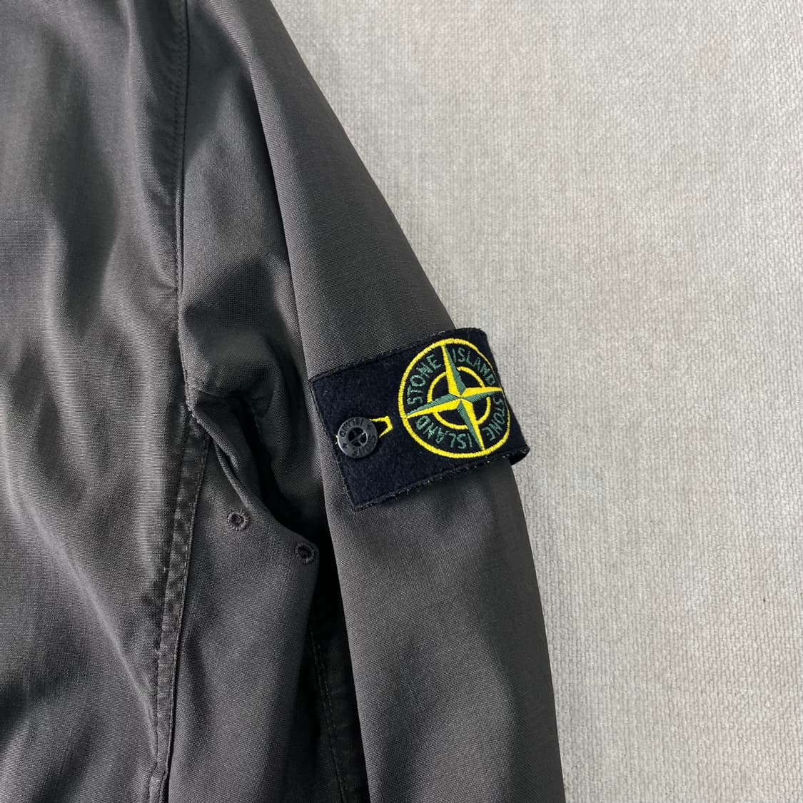 100 스톤아일랜드 90s 리노플렉스 블랜드 자켓 상품이미지4