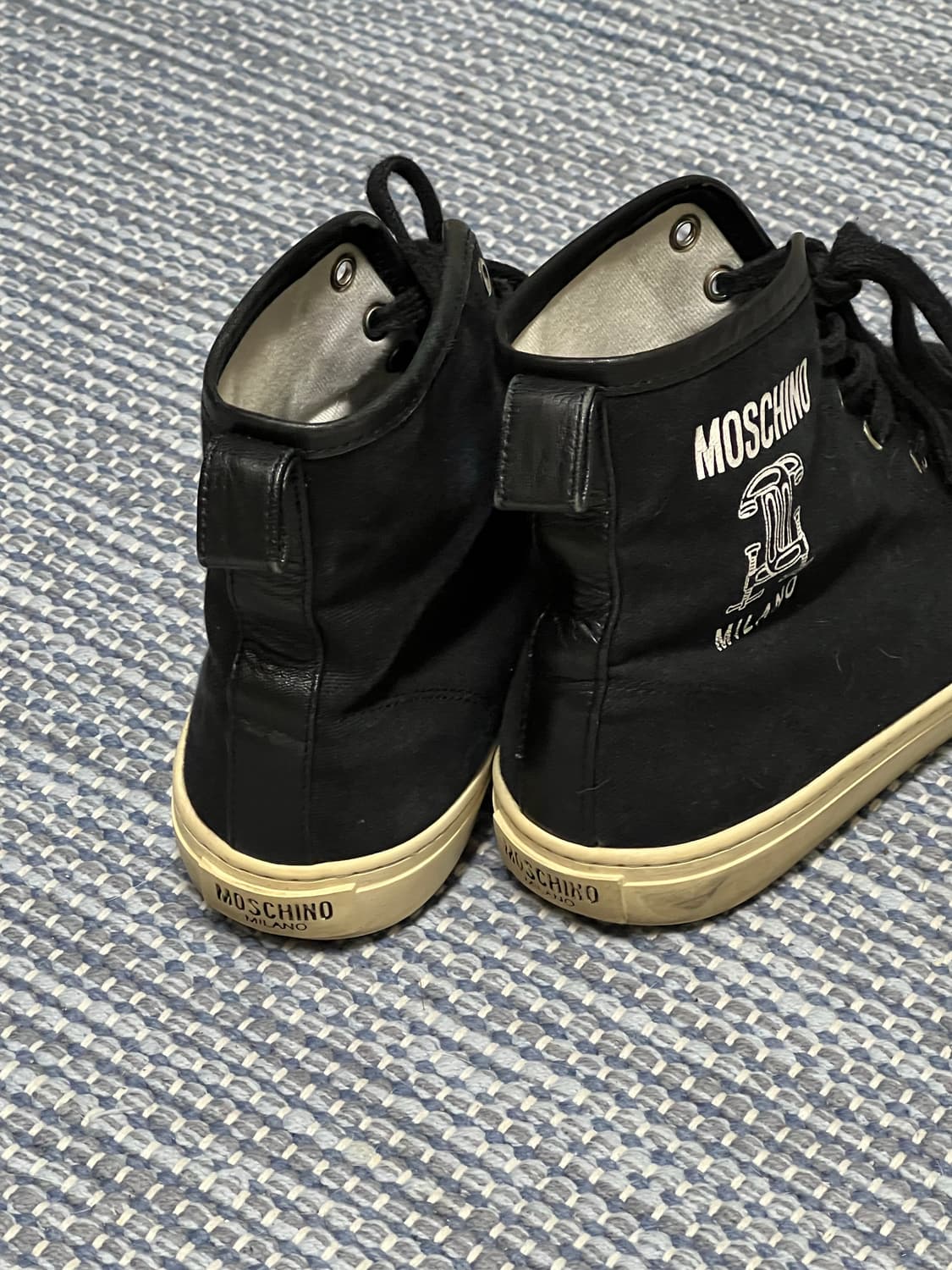 Moschino 캔버스화 상품이미지3