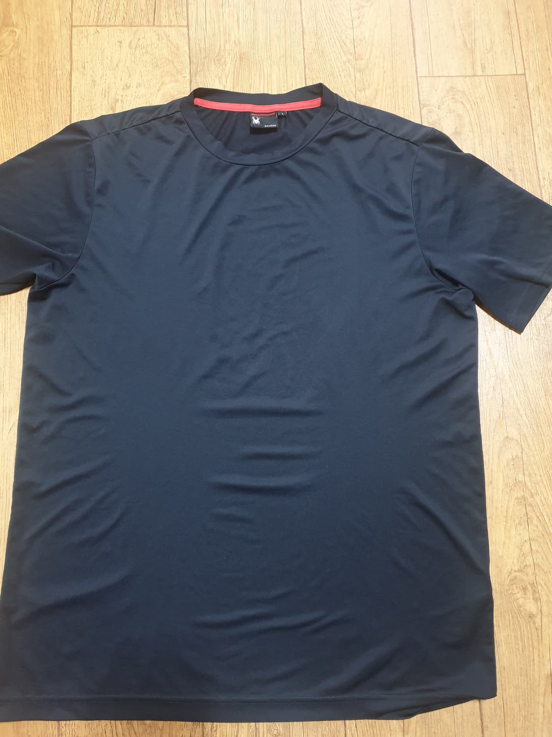 스파이더 기능성 반팔티 100 사이즈입니다 상품이미지1