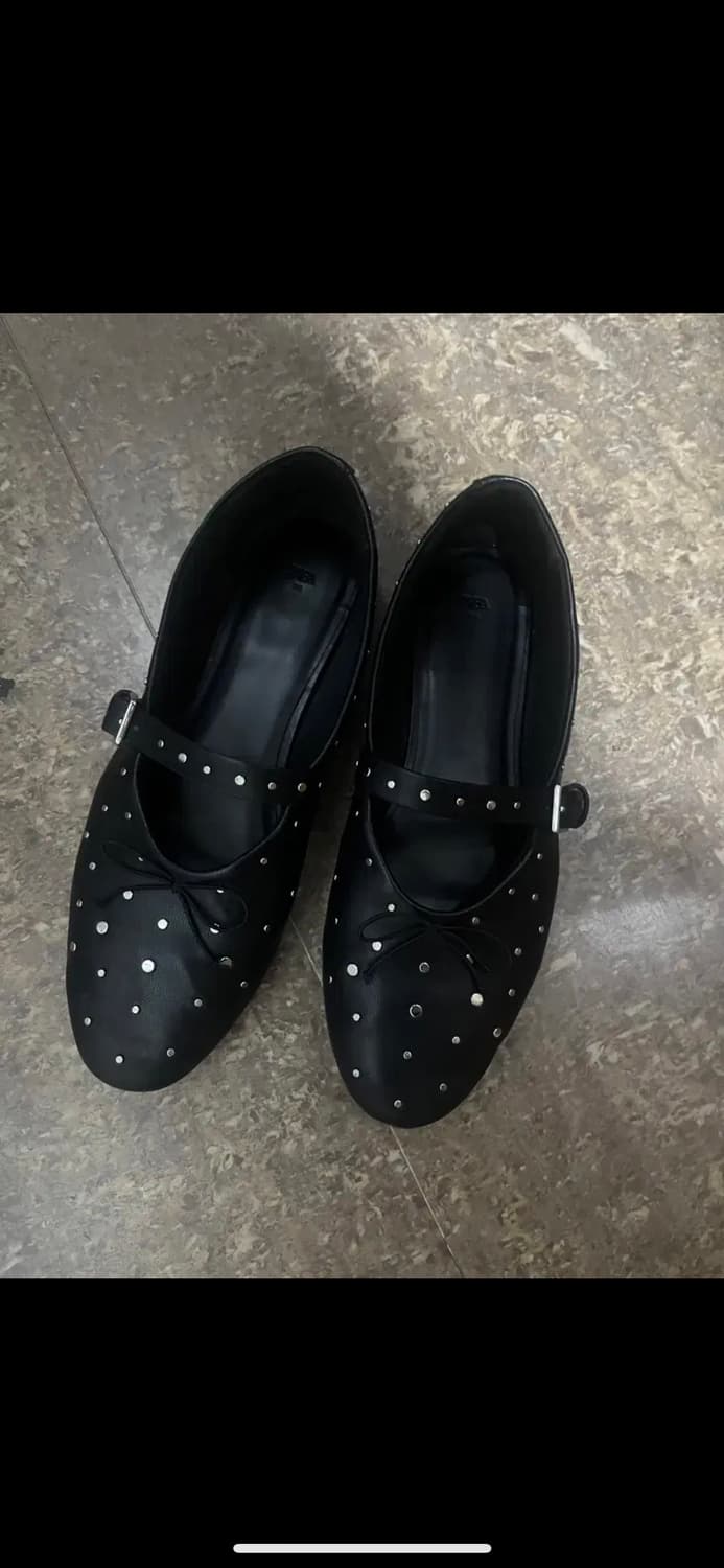 자라 zara 플랫슈즈  39 스터드 찡 상품이미지1