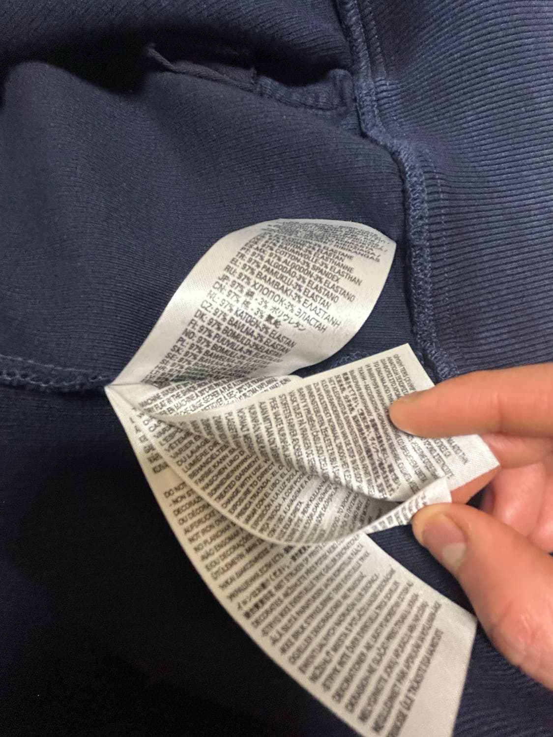 디젤 22FW 카고 포켓 워싱 스웨트 자켓 상품이미지5