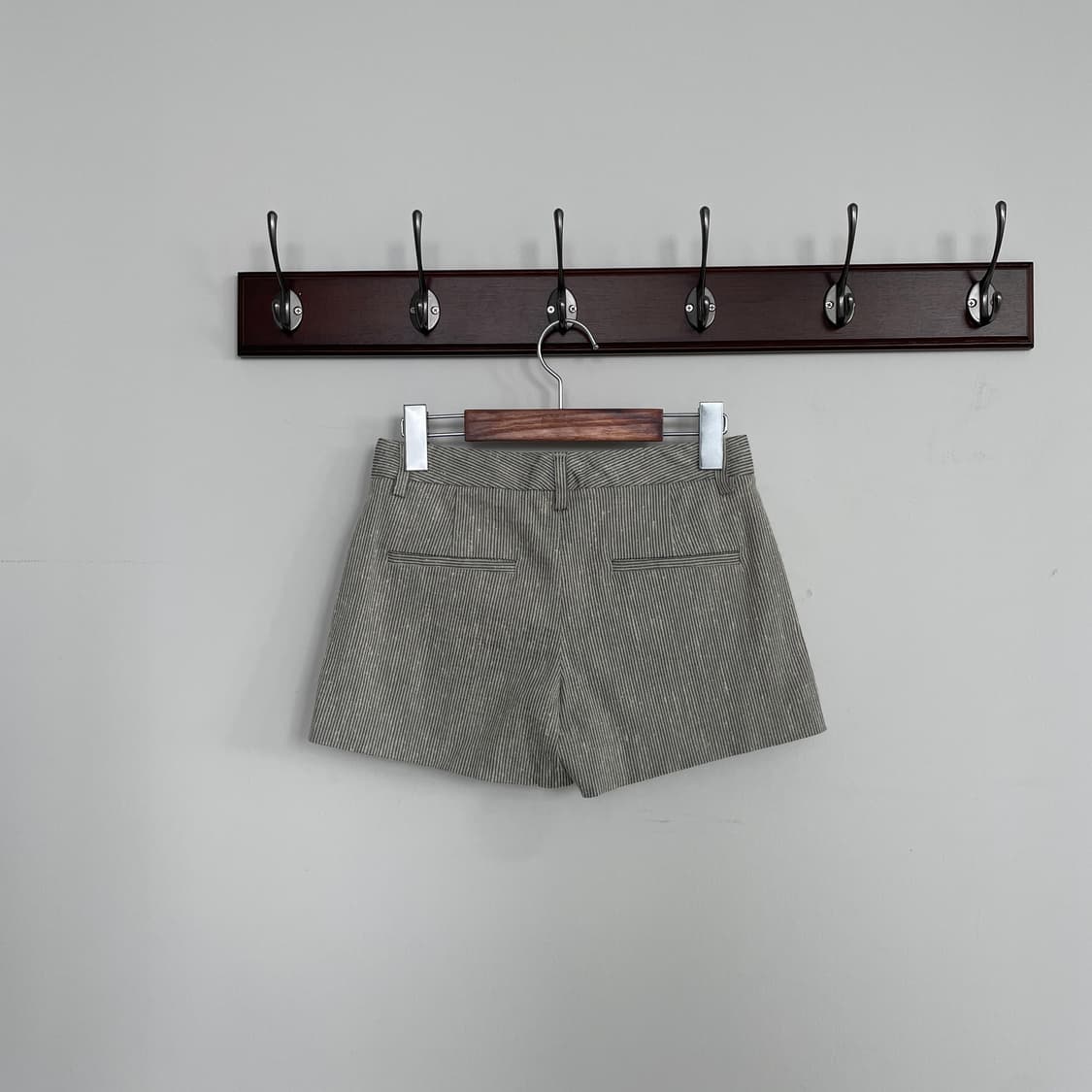 띠어리 스트라이프 숏 팬츠 상품이미지4