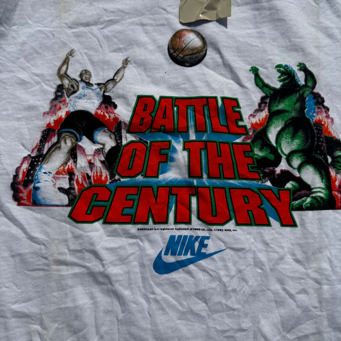 [L] 90s Nike 나이키 바클리VS고질라 프린팅 티셔츠 상품이미지6