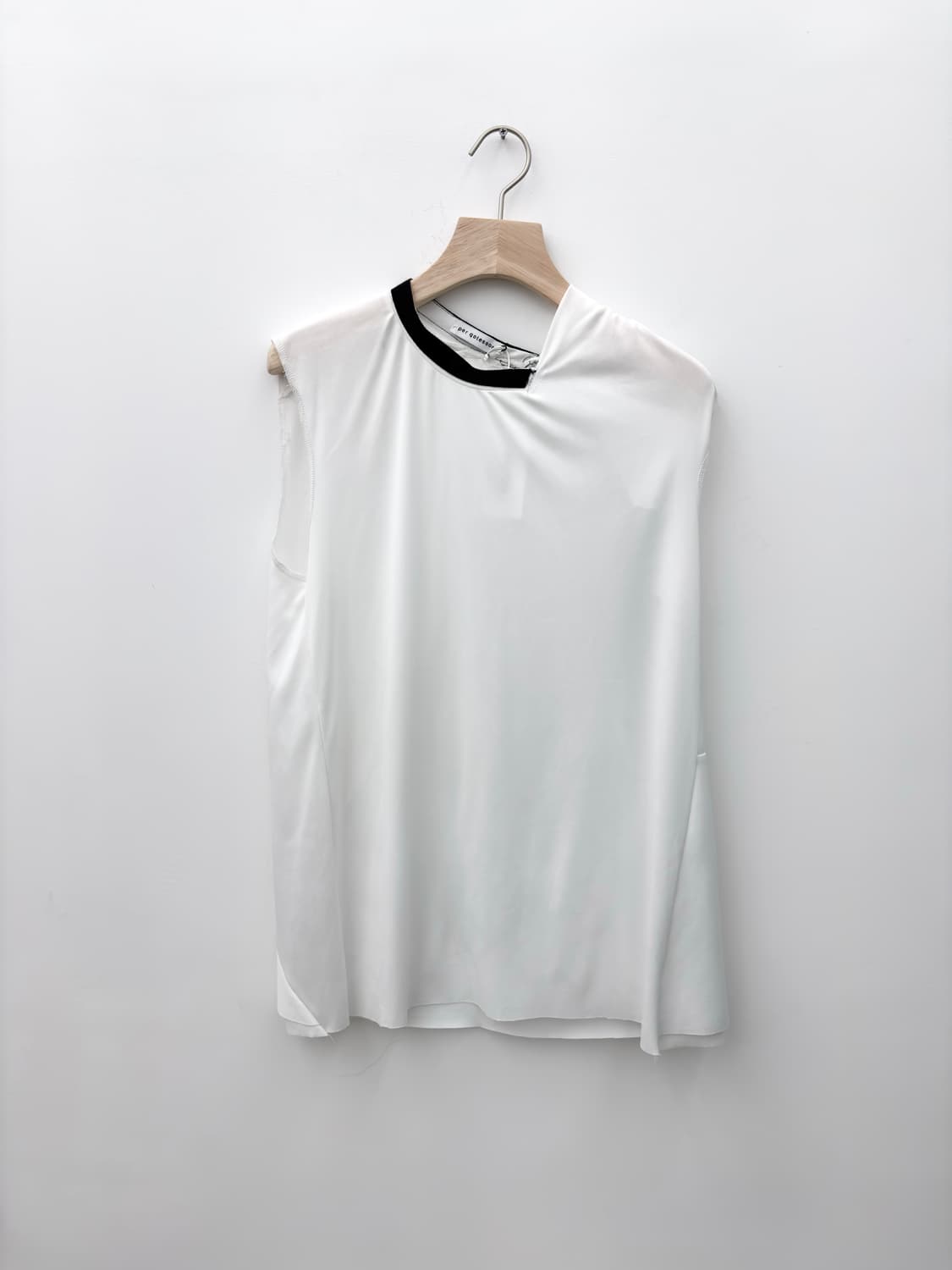 DRAPE BACK DOUBLE LAYER JERSEY VEST 상품이미지1