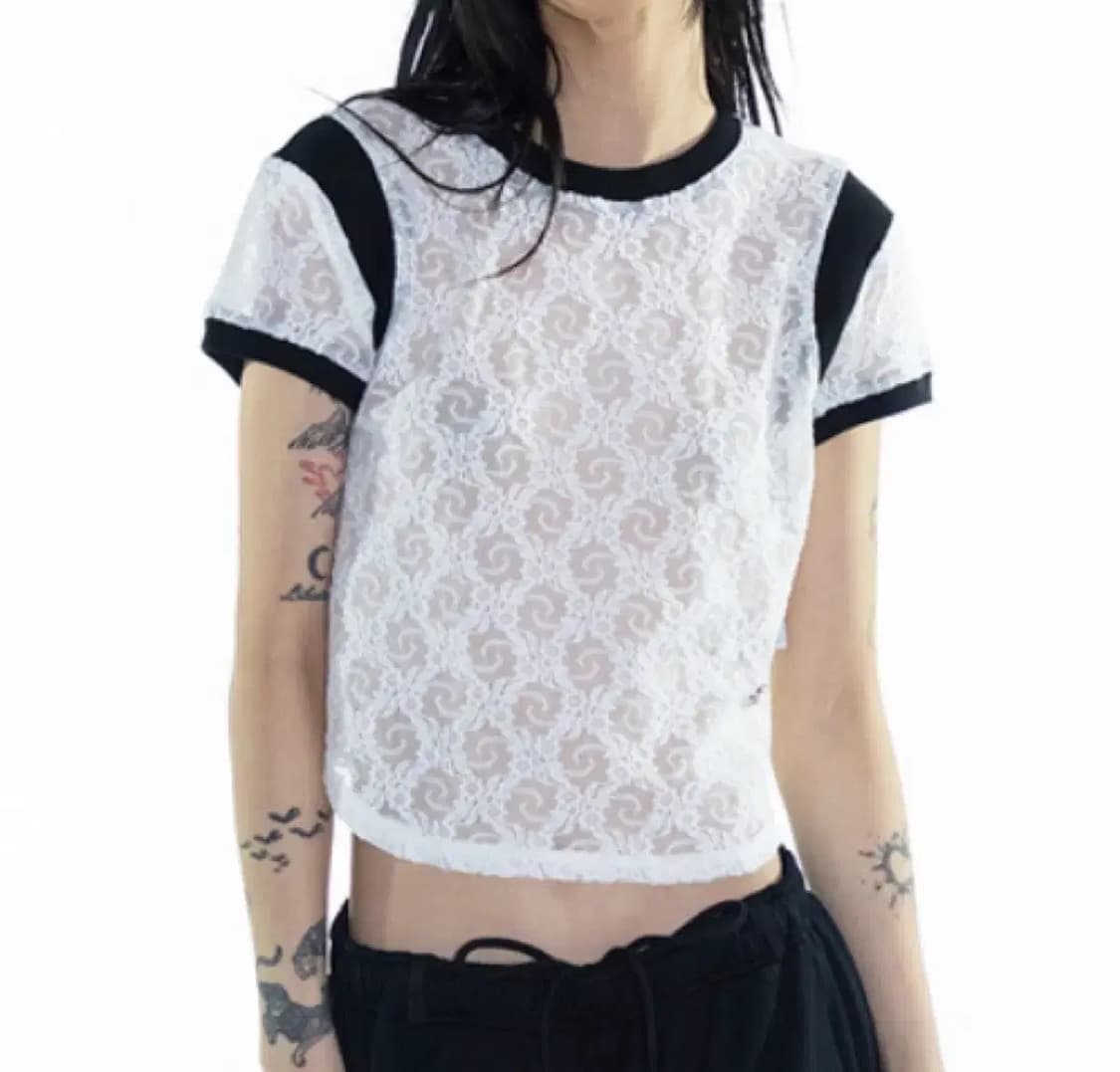 김미더영 레이스 믹스드 시스루 탑 상품이미지1