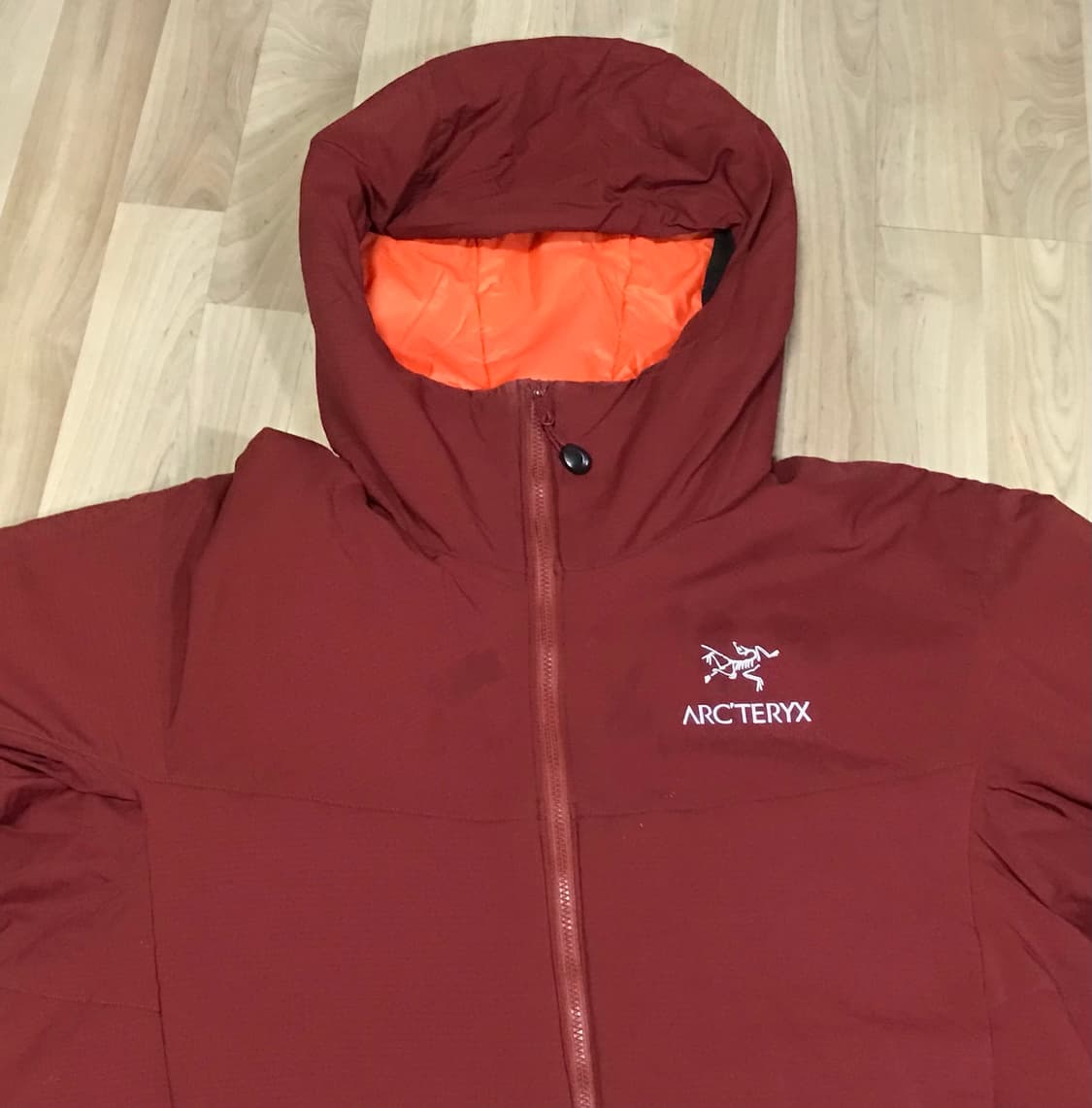 [s]아크테릭스 후드 자켓 버건디 상품이미지2