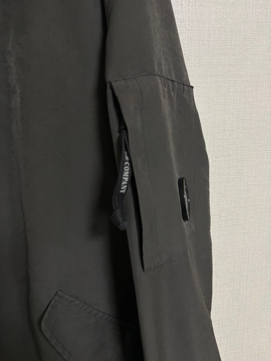 Cp컴퍼니 하이넥 봄버자켓 상품이미지2