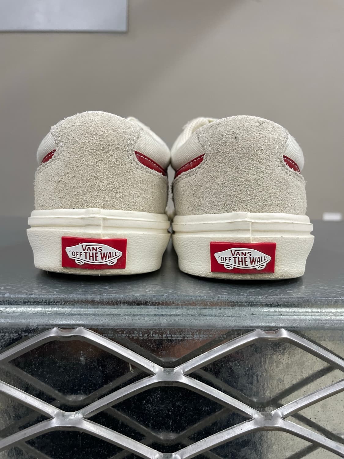 반스 발켄 크림 레드 225 (gr-4101) 상품이미지3