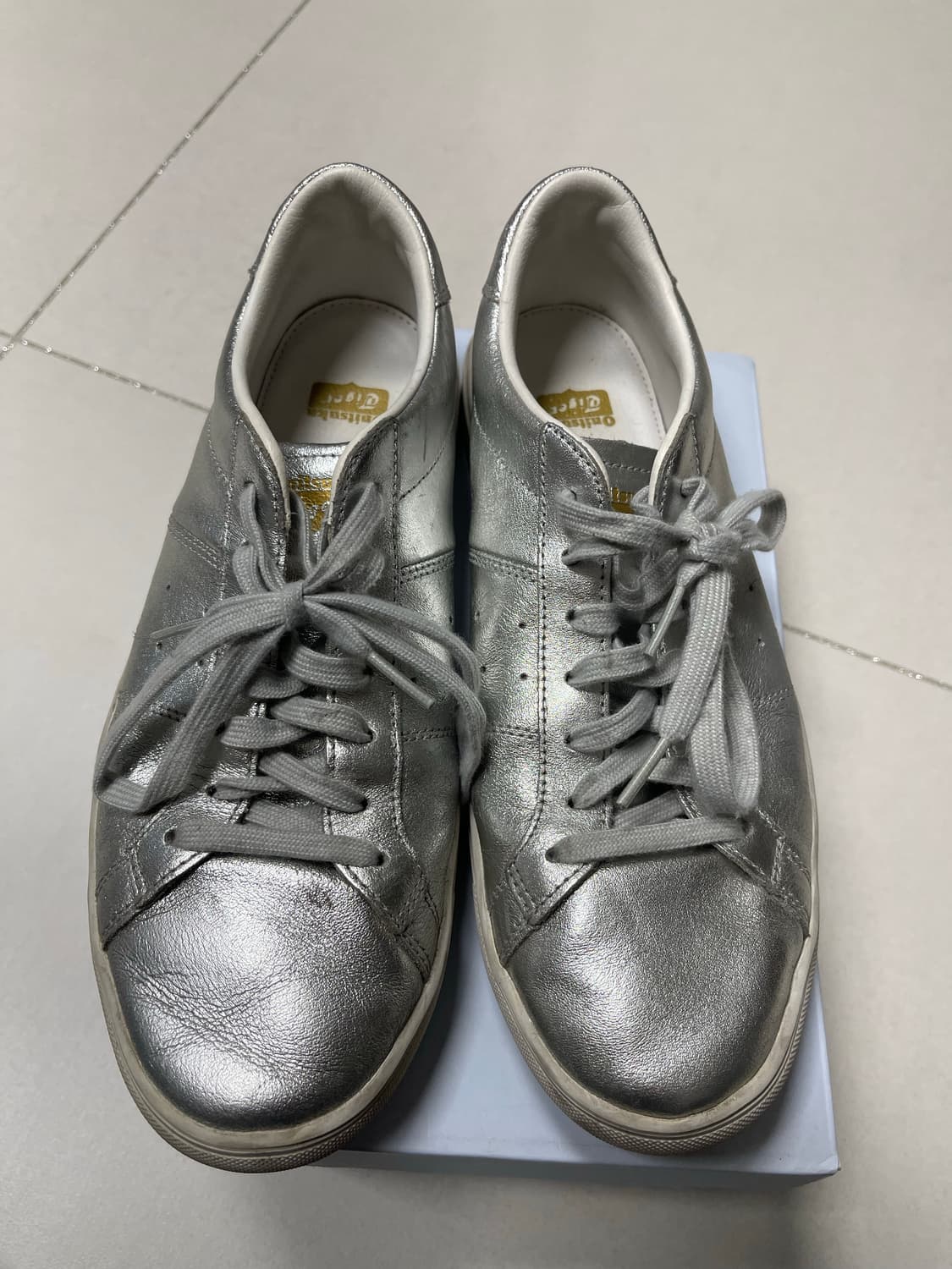 오니츠카 타이거 론쉽 2.0 실버 270 상품이미지1