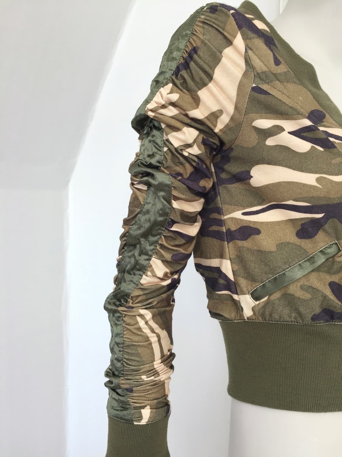 Vitage camouflage Shirring Zip-up 상품이미지5