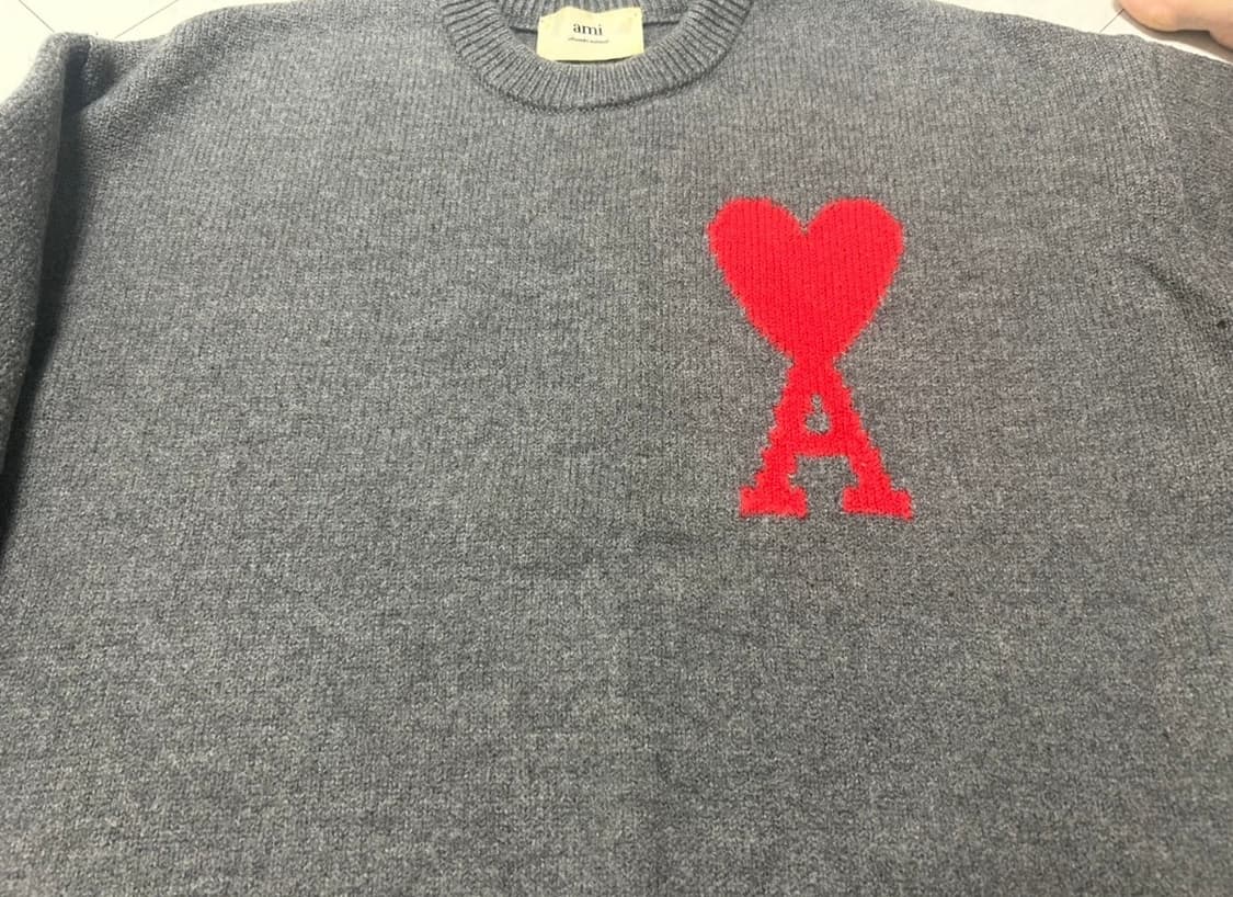 아미 빅 하트 로고 그레이 니트 상품이미지3
