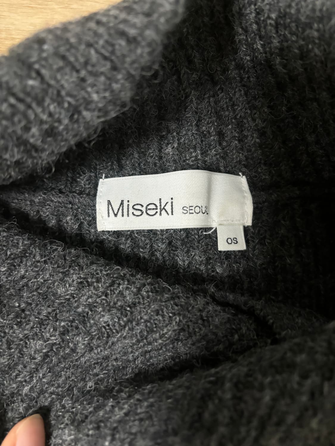 미세키서울 니트 차콜 상품이미지2