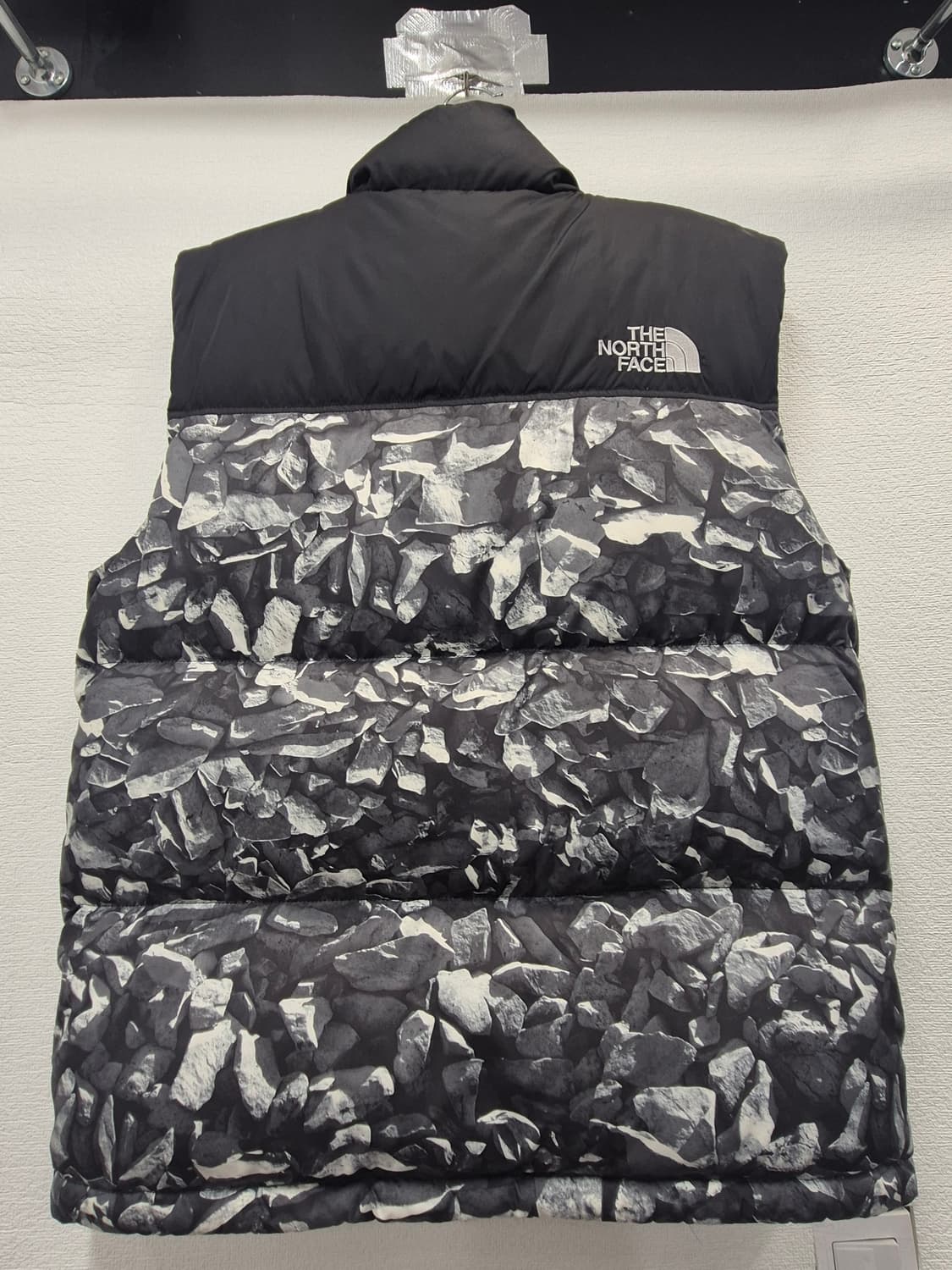 노스페이스 눕시 700 조끼 베스트 패딩 / 100 (정품) 상품이미지2