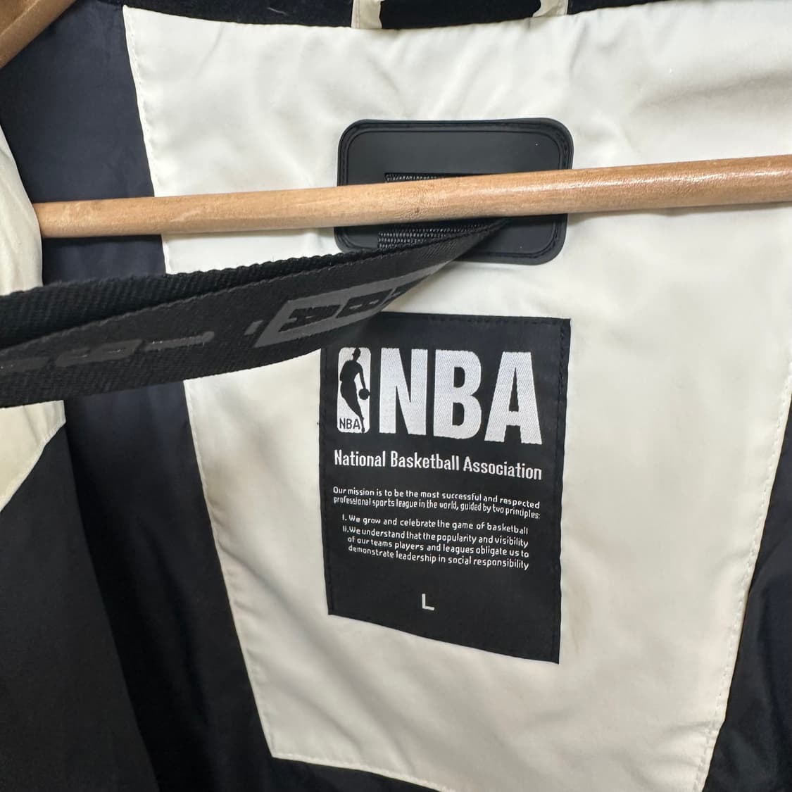 NBA 남자 거위털 패딩 솜빵빵 화이트 L 상품이미지6