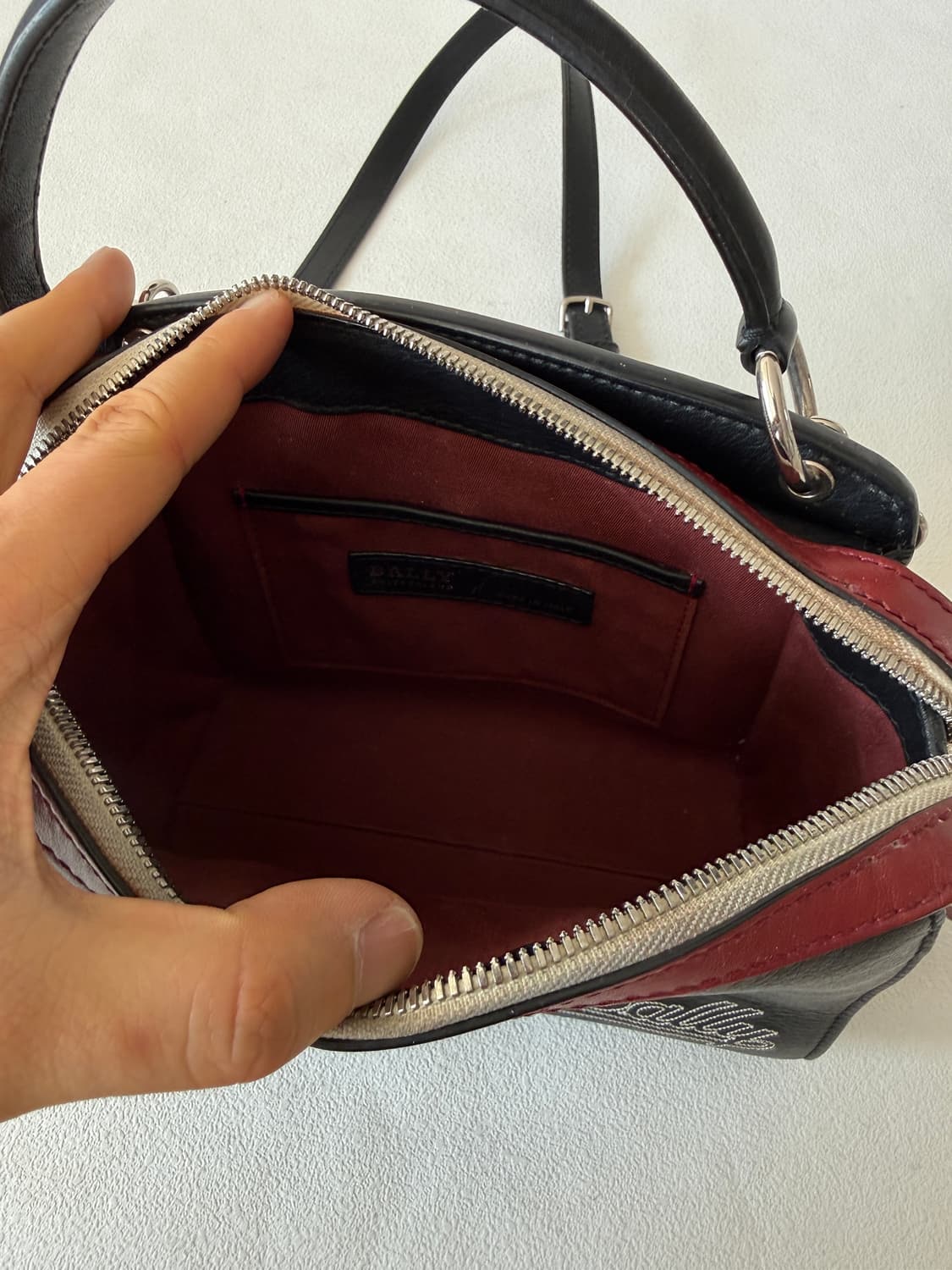 발리(BALLY) 레더 토트 크로스백(ITALY) 상품이미지9