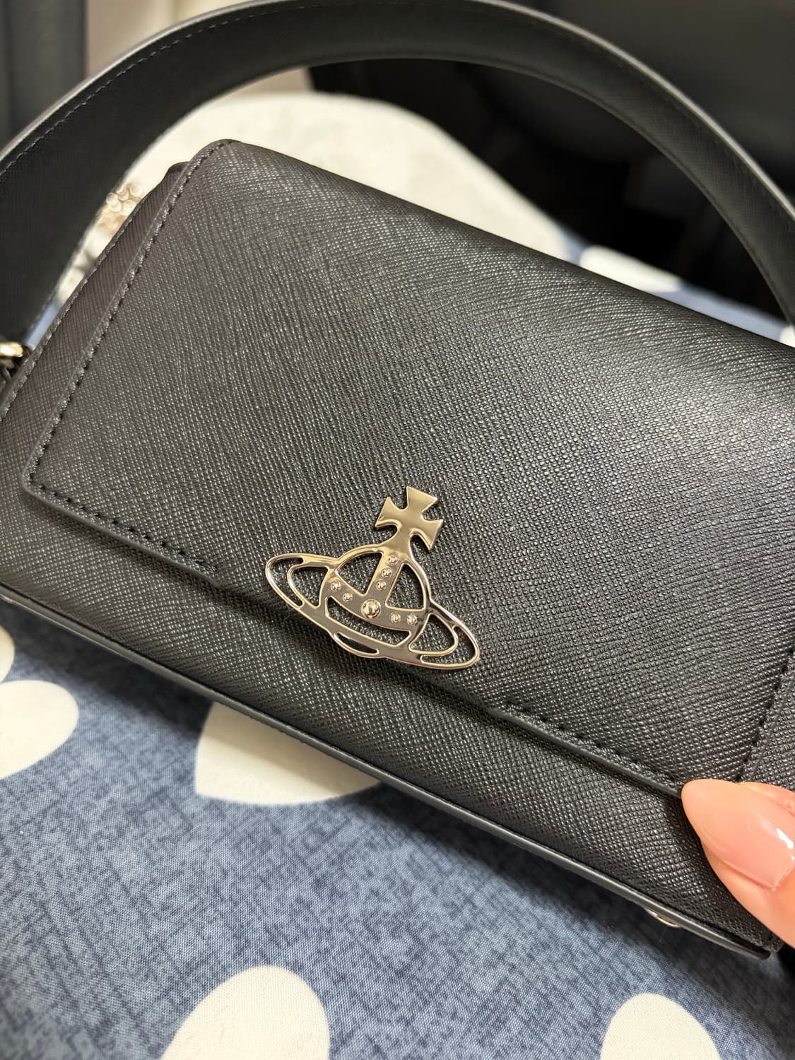 비비안 웨스트우드 헤이즐 스몰 숄더백 상품이미지3