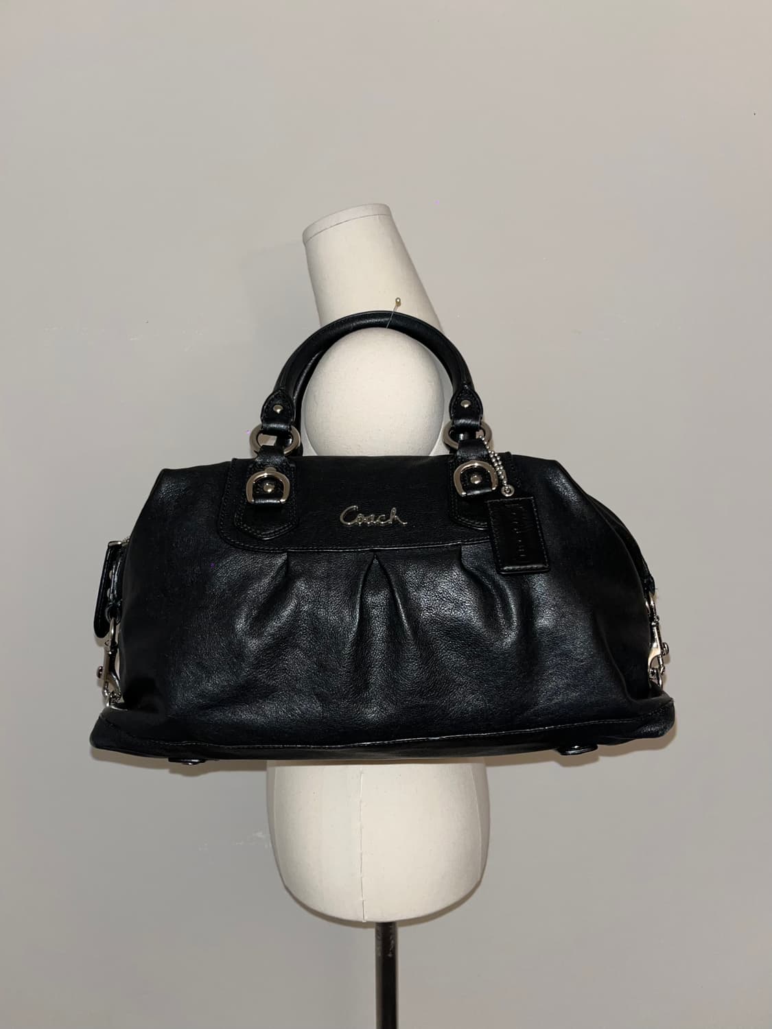 📦Coach allblack shoulder bag 상품이미지1