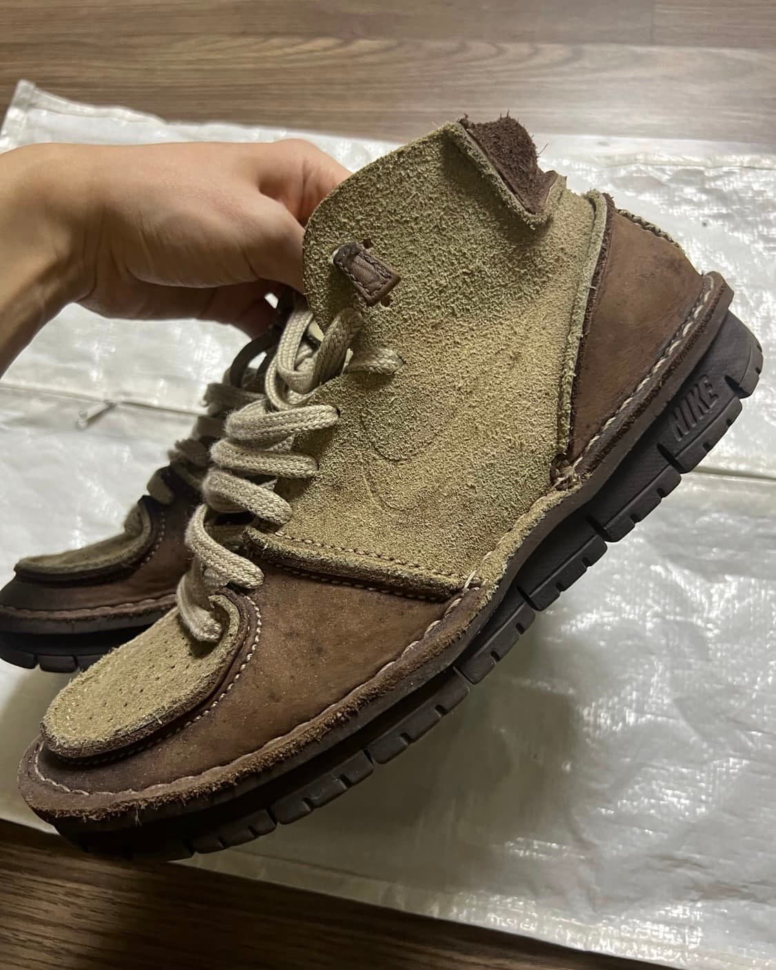 나이키 컨시더드 미드 조나단 앤더슨 디올 로에 베 jw anderson 상품이미지1