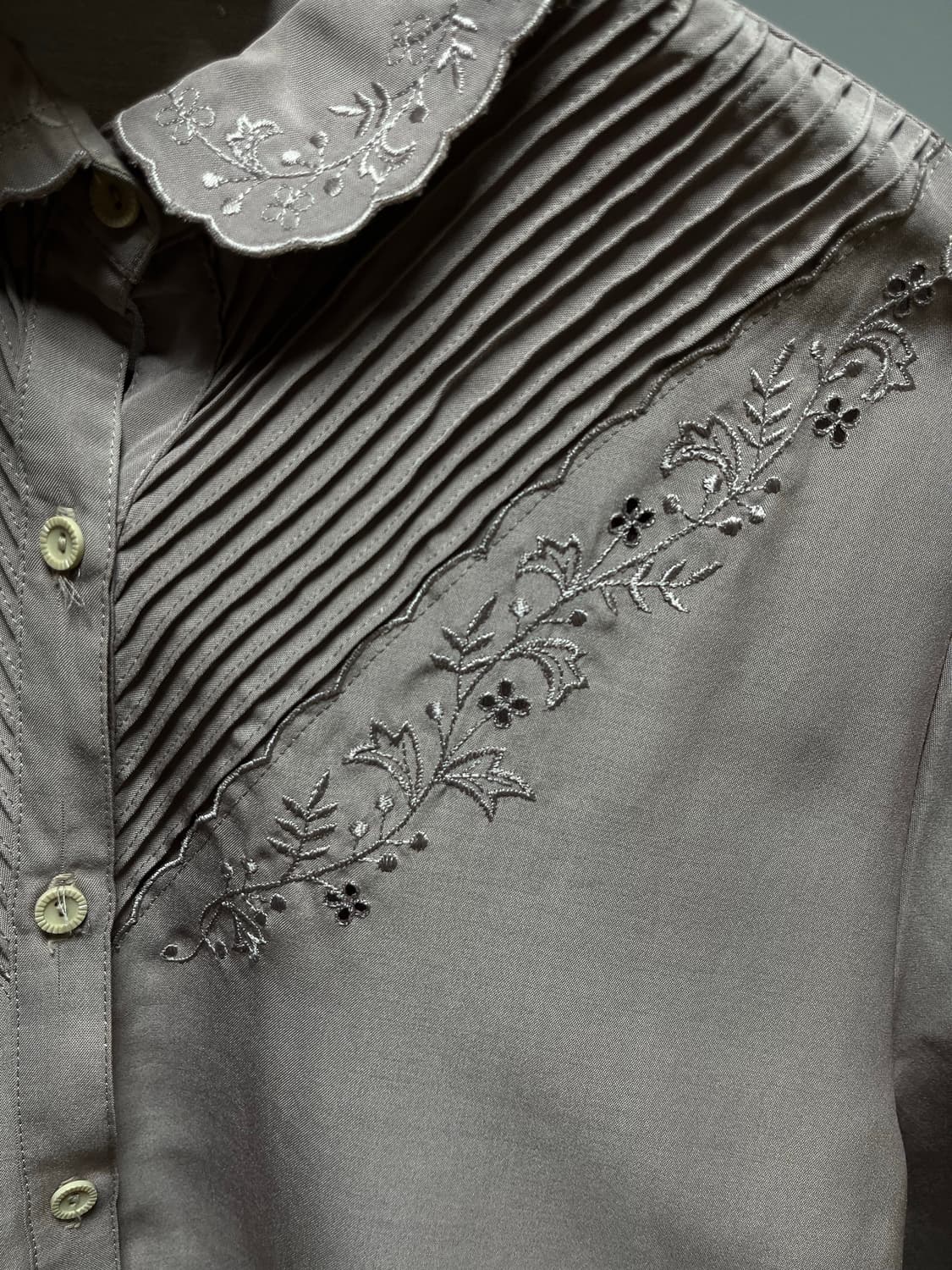 브라운 빈티지 블라우스 상품이미지3