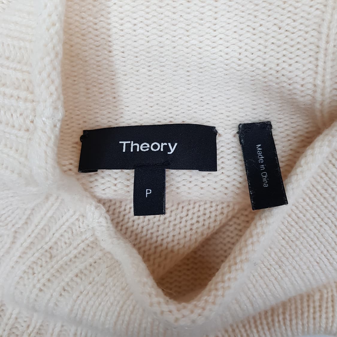 Theory 띠어리 캐시미어 100  벨슬리브 니트 P사이즈 상품이미지5