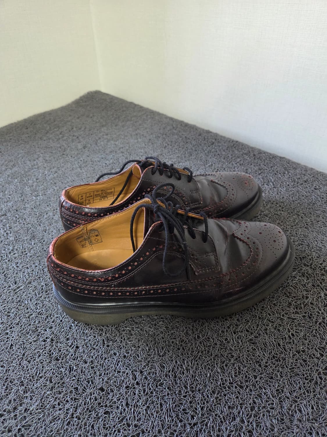 닥터마틴 3989 버건디 윙팁 (us m 7) 상품이미지1