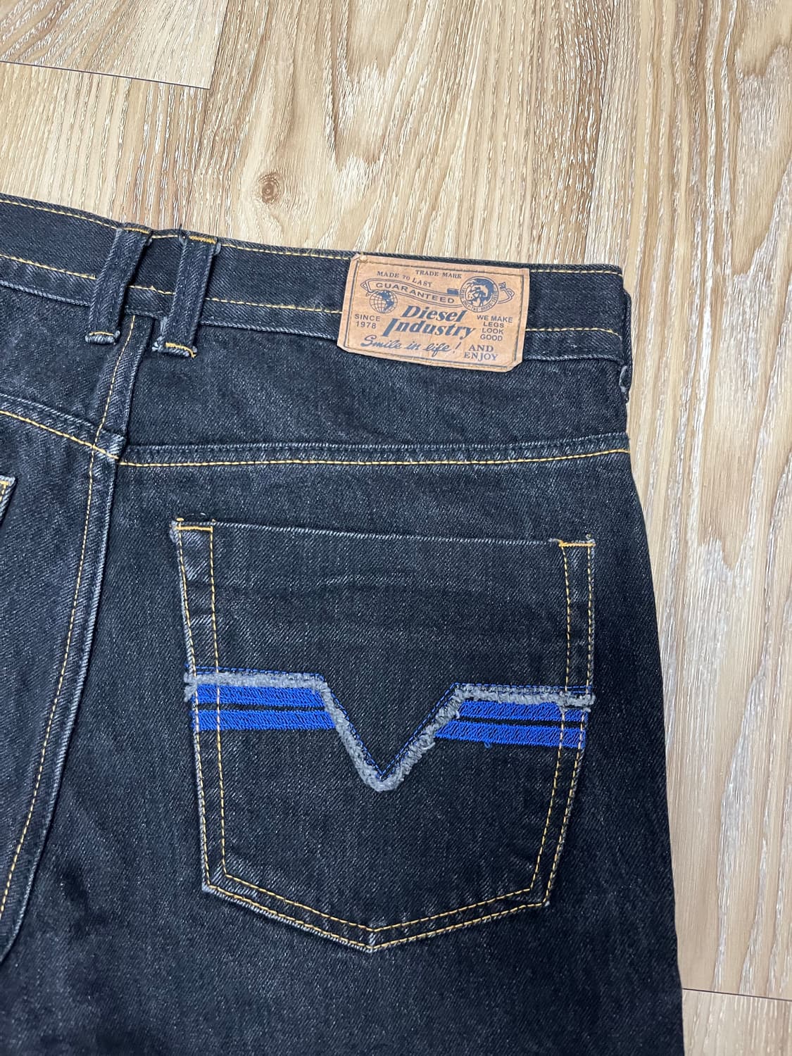 디젤 자티니 흑청바지 33 상품이미지3