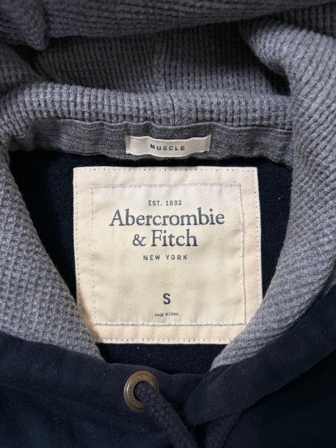 빈티지9. 아베크롬비 딥네이비 로고 후드티셔츠 상품이미지5