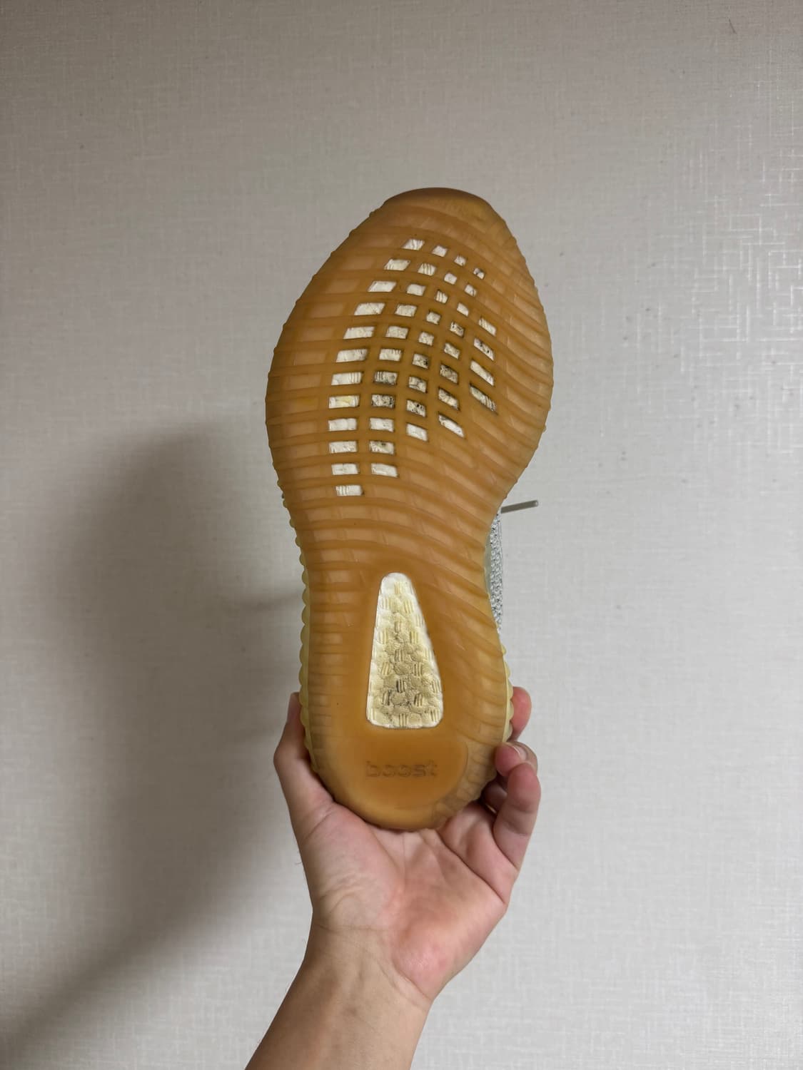 아디다스 이지부스트 350 V2 시트린 270 상품이미지6