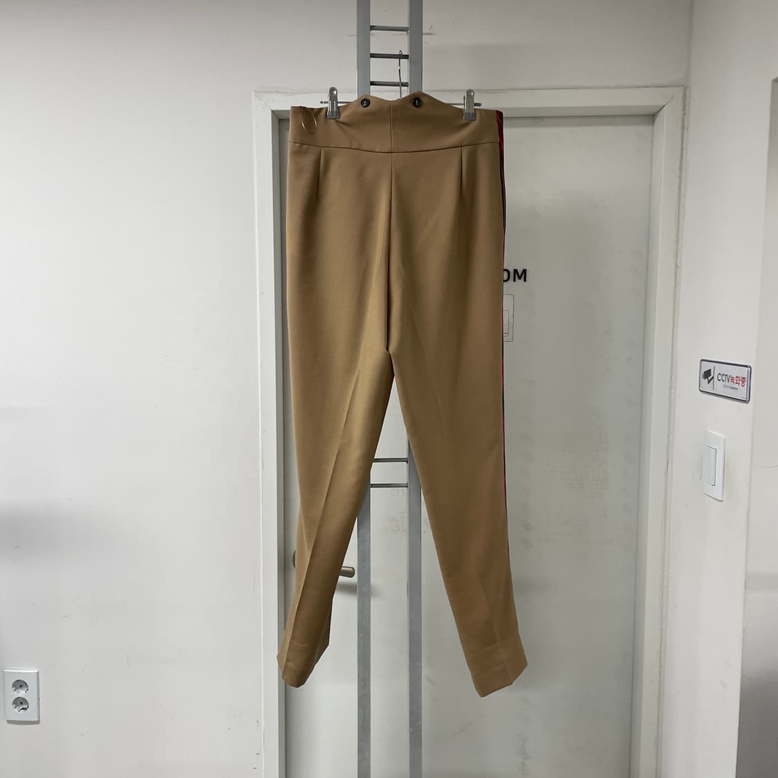 N21 누메로벤투노 슬랙스 42 상품이미지5